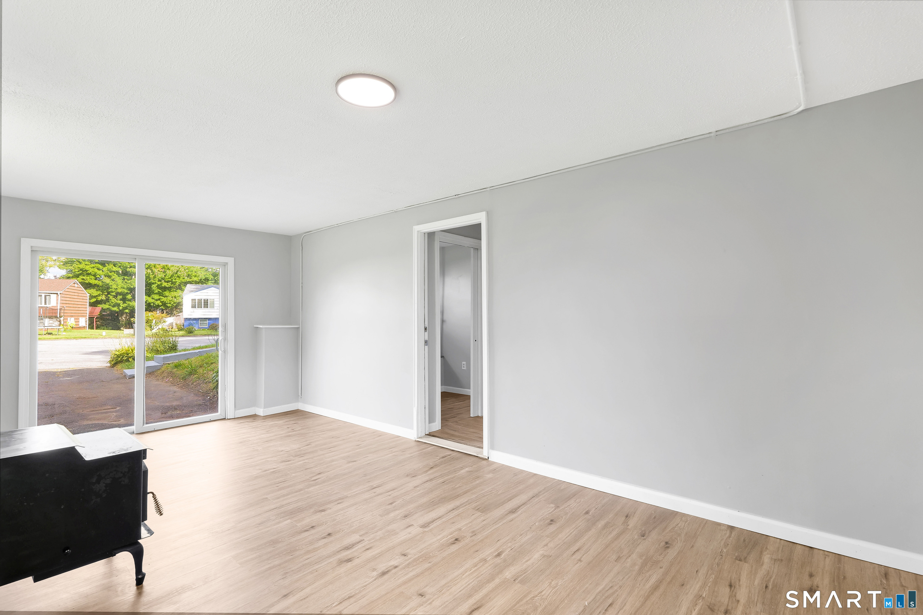 28 Diana Drive photo 16