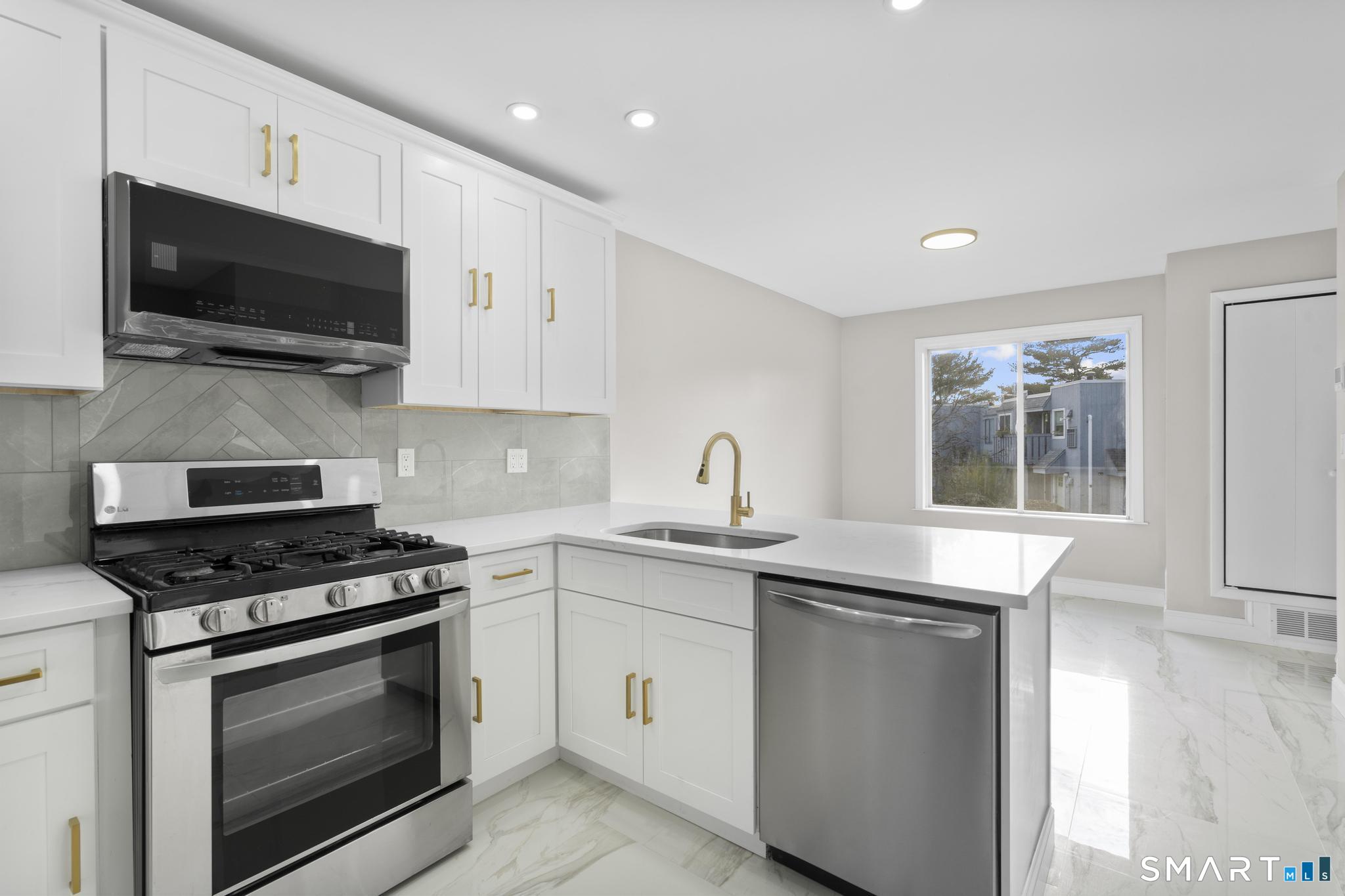 23 Birch Lane Unit #H