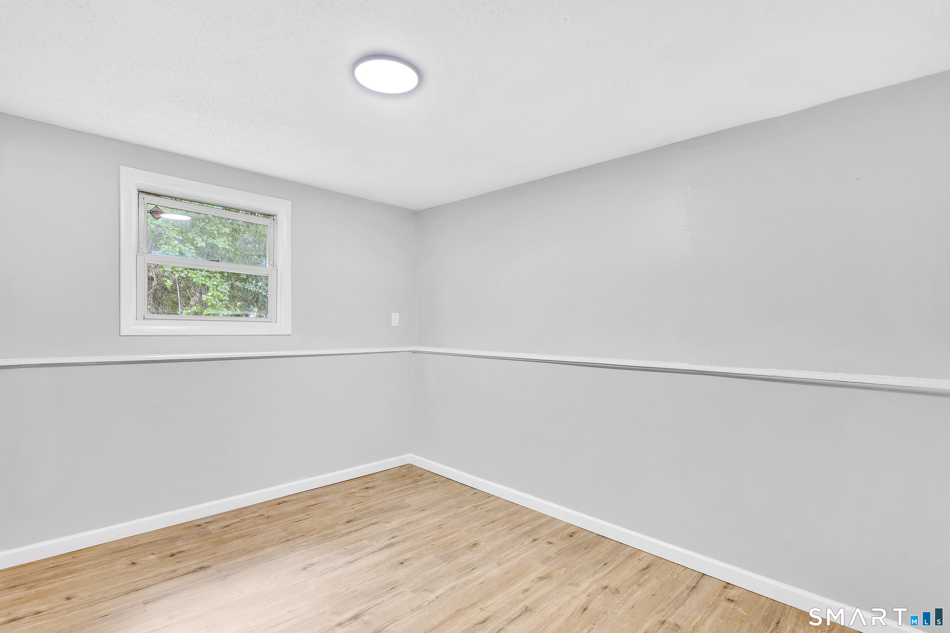 28 Diana Drive photo 18
