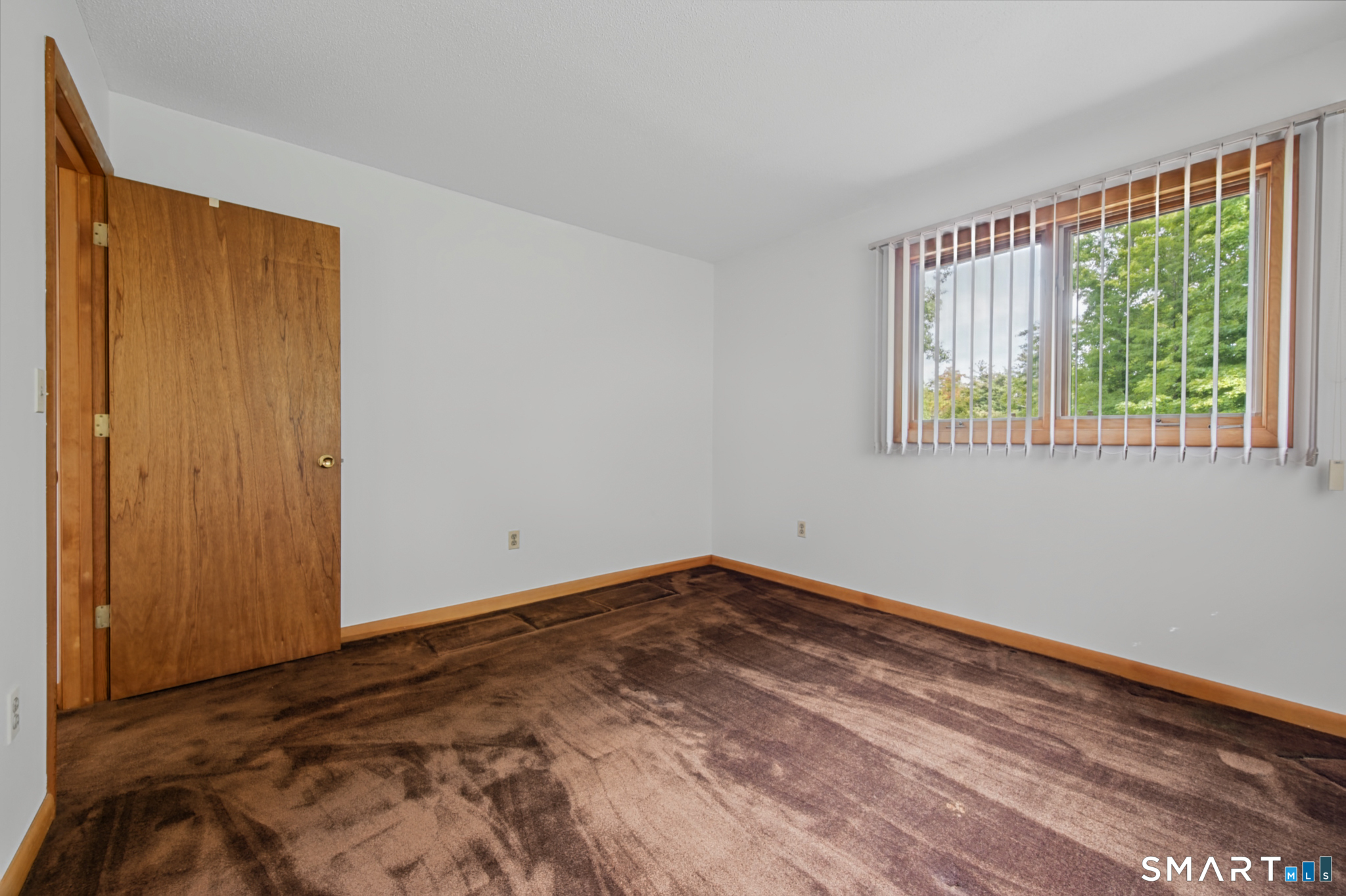547 Simsbury Road photo 22