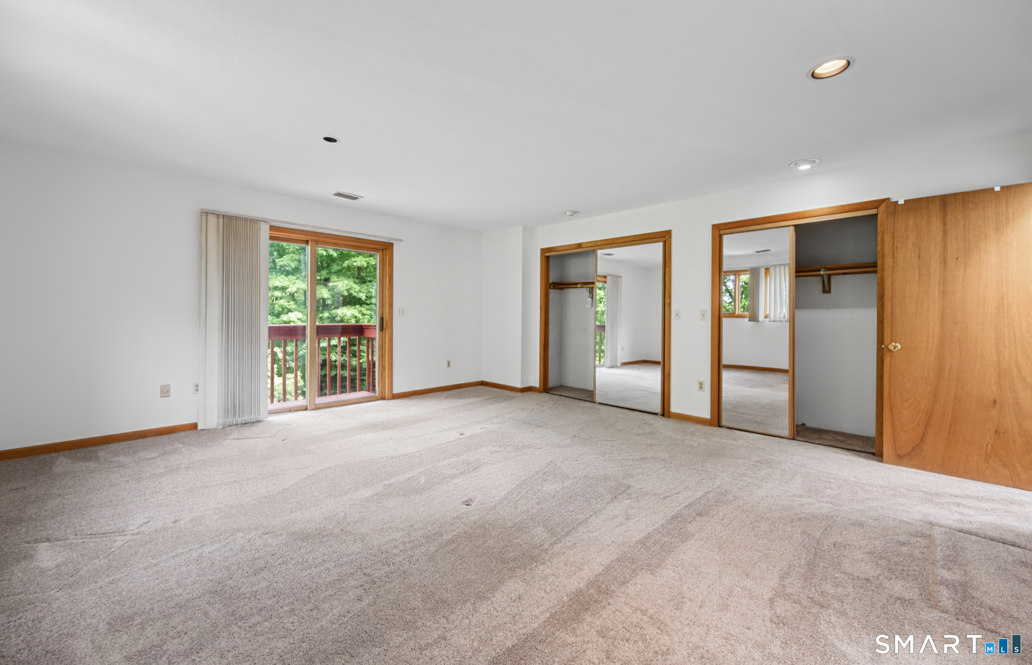 547 Simsbury Road photo 16