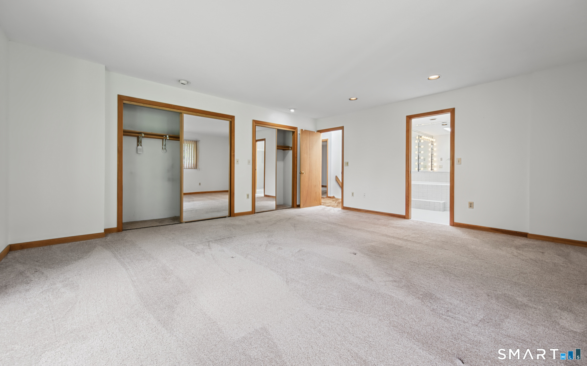 547 Simsbury Road photo 17