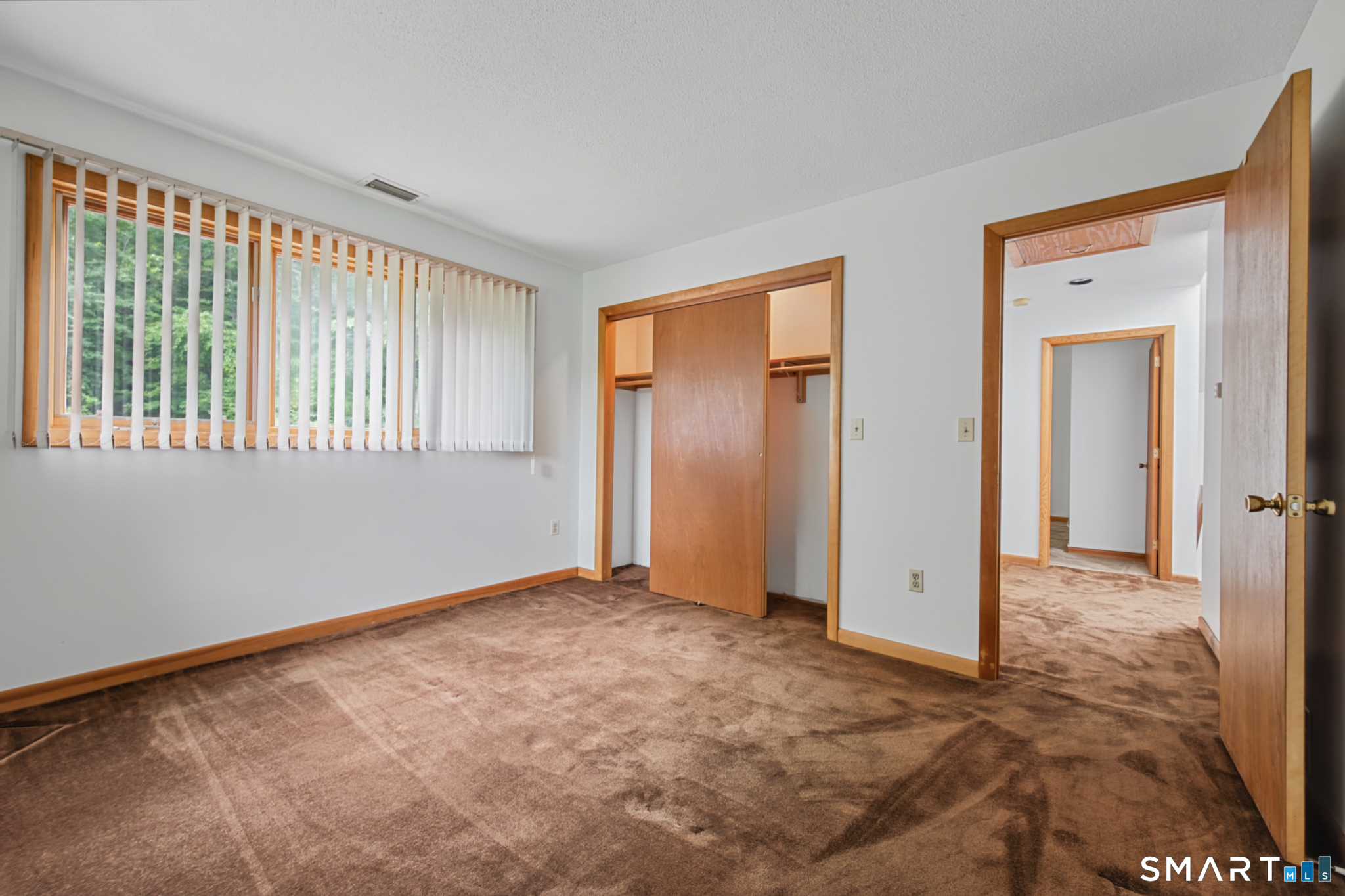 547 Simsbury Road photo 21