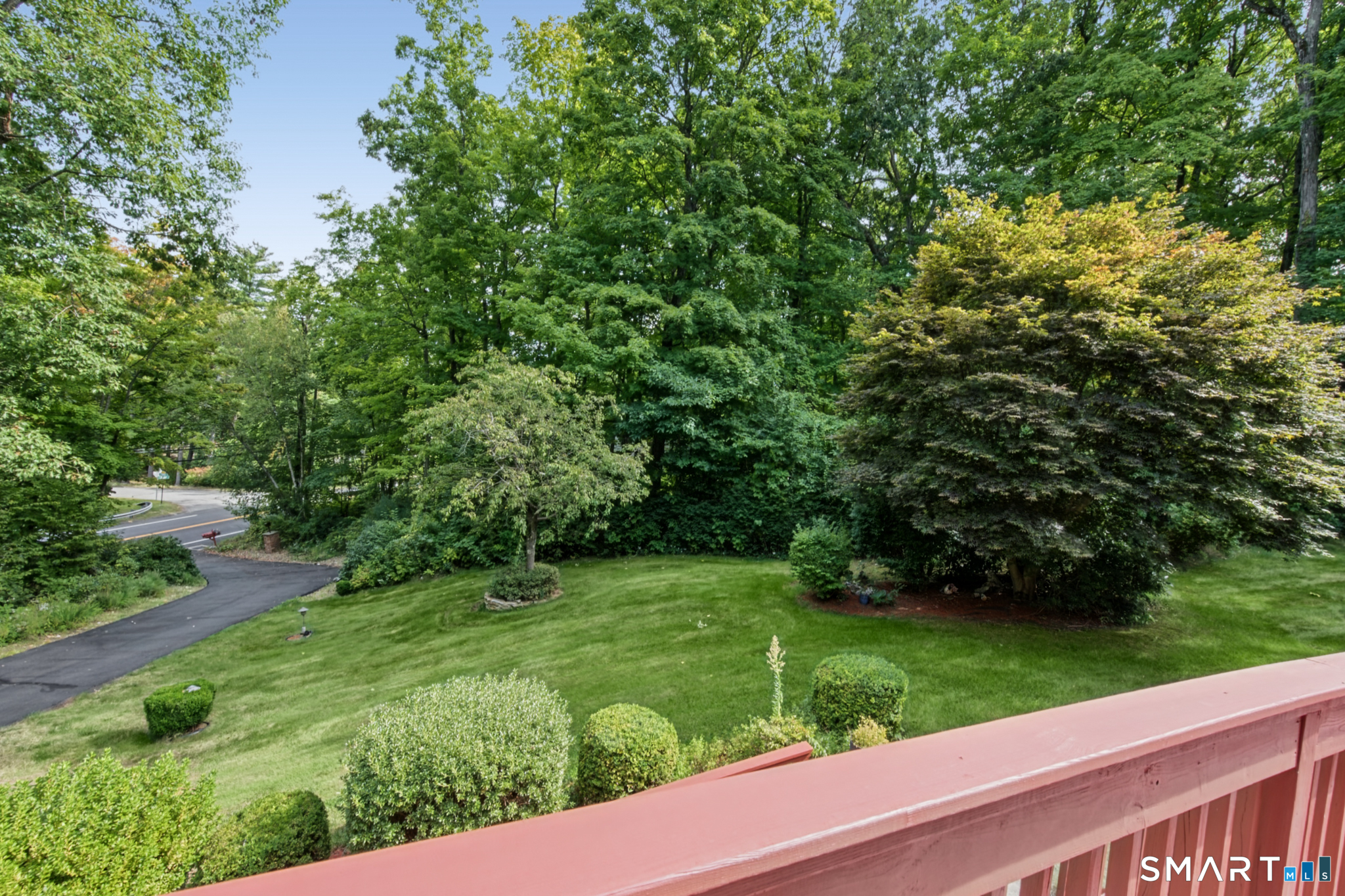 547 Simsbury Road photo 35