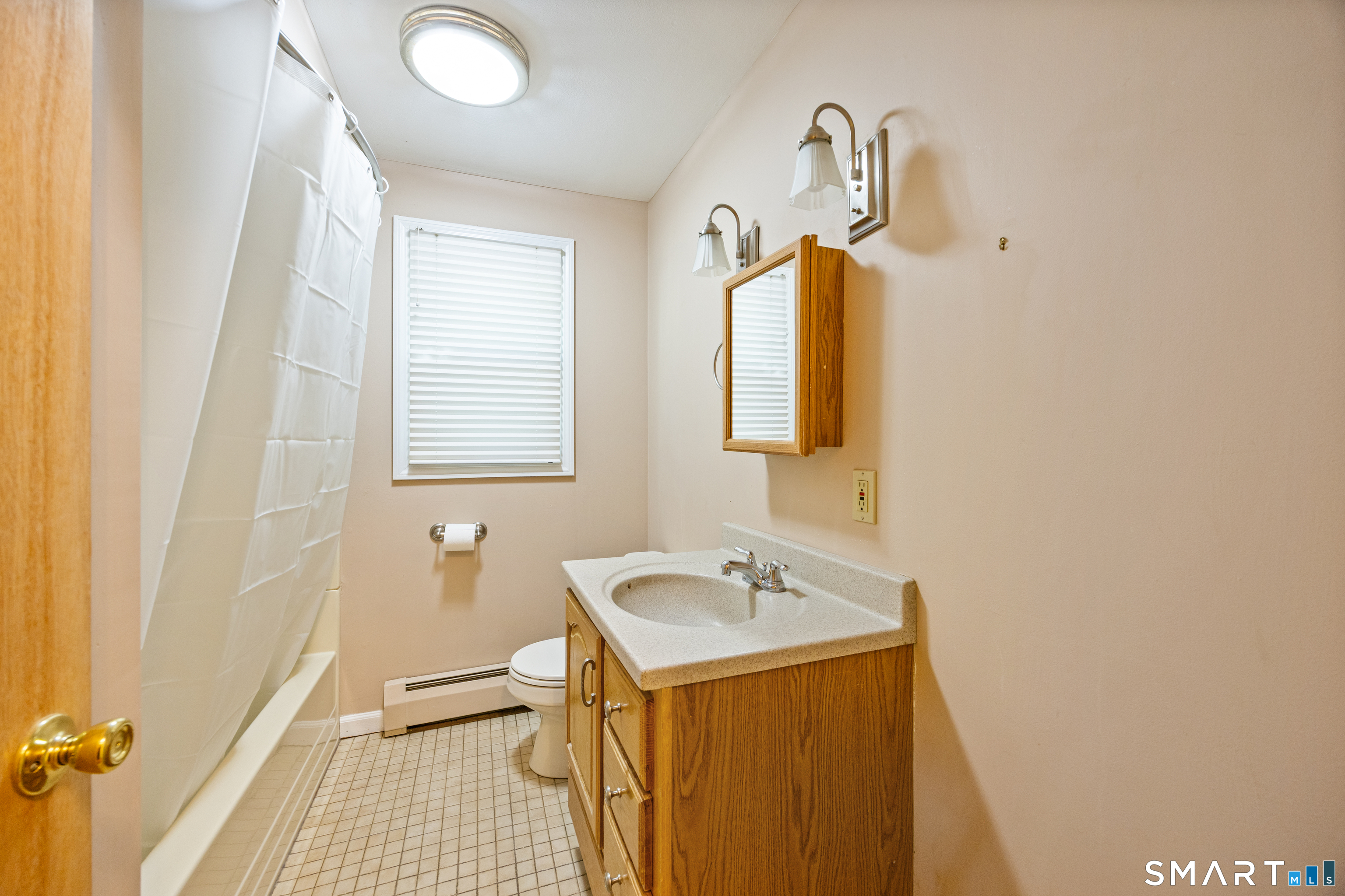 19 Oak Street photo 10