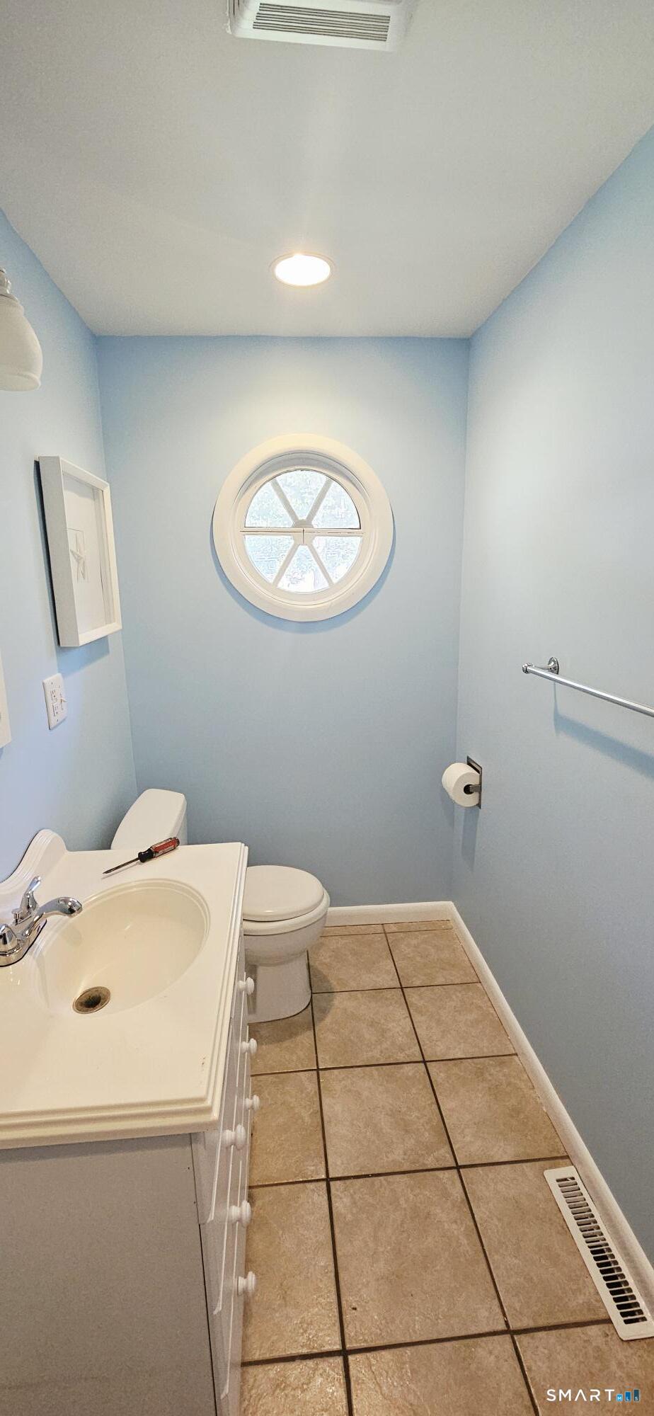 162 Short Beach Road photo 29