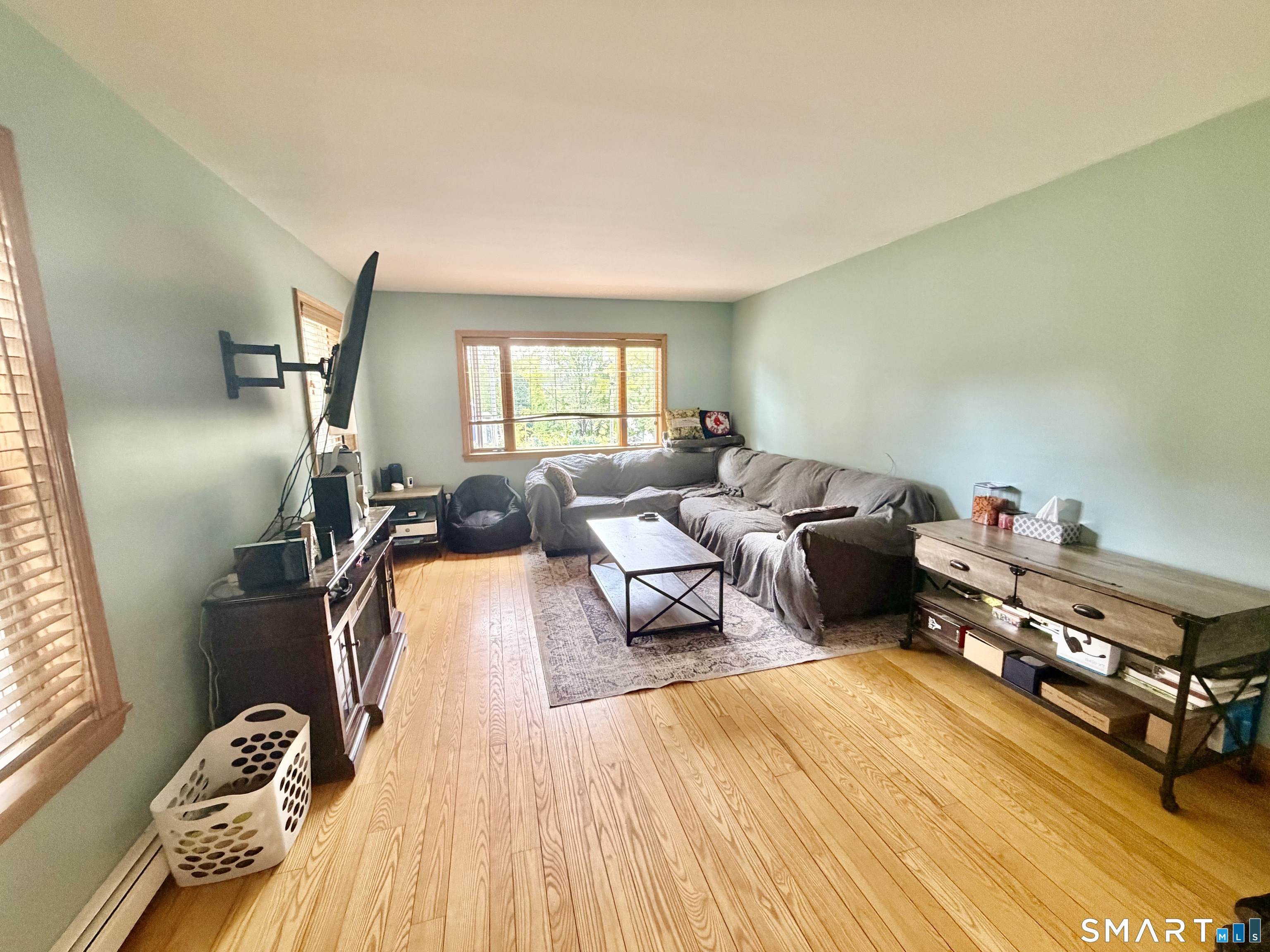 150 East Lake Street photo 3