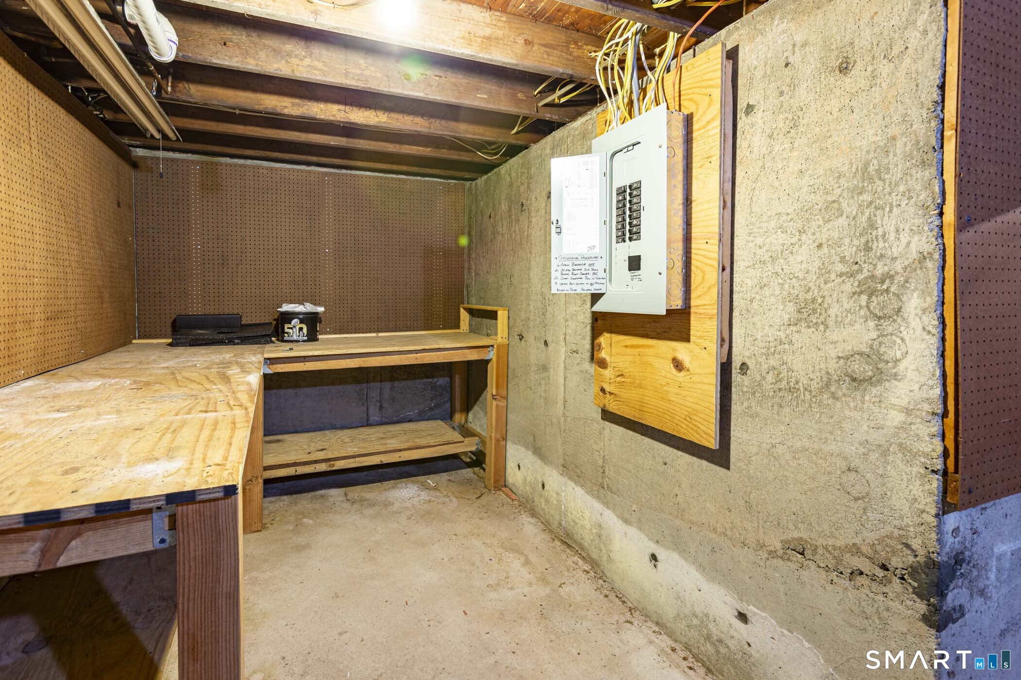 95 Oakdale Street photo 35