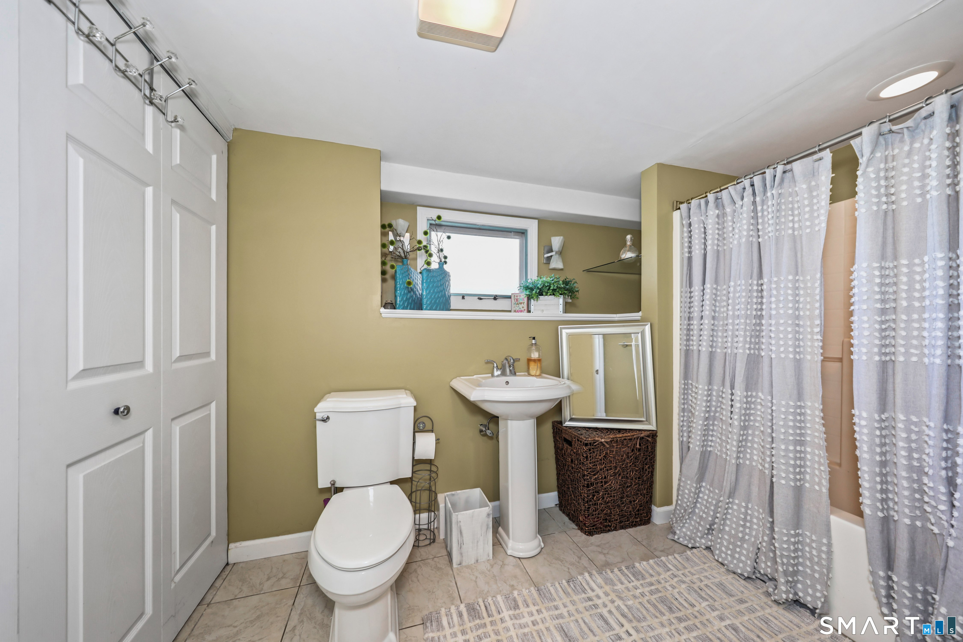 145 Dinatali Drive photo 30