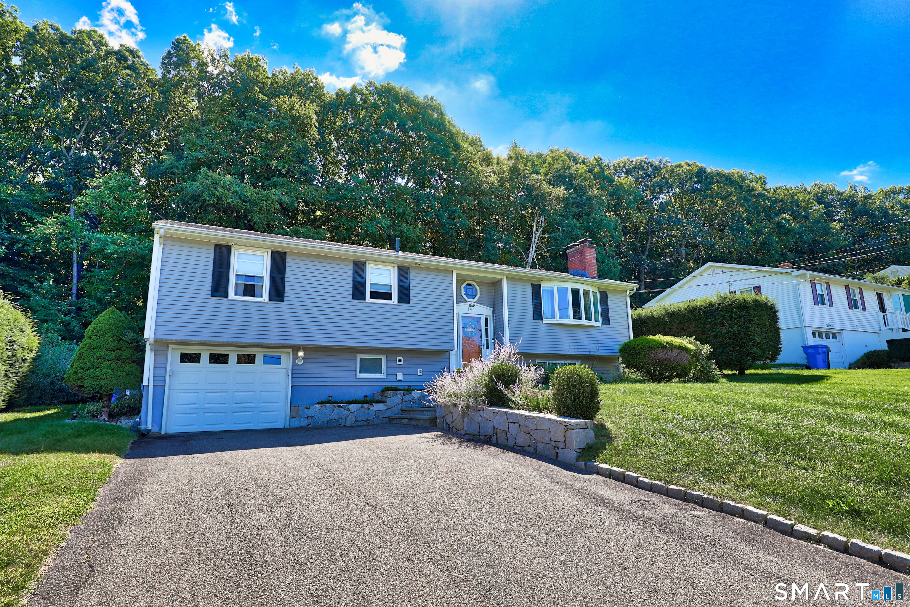 145 Dinatali Drive photo 37