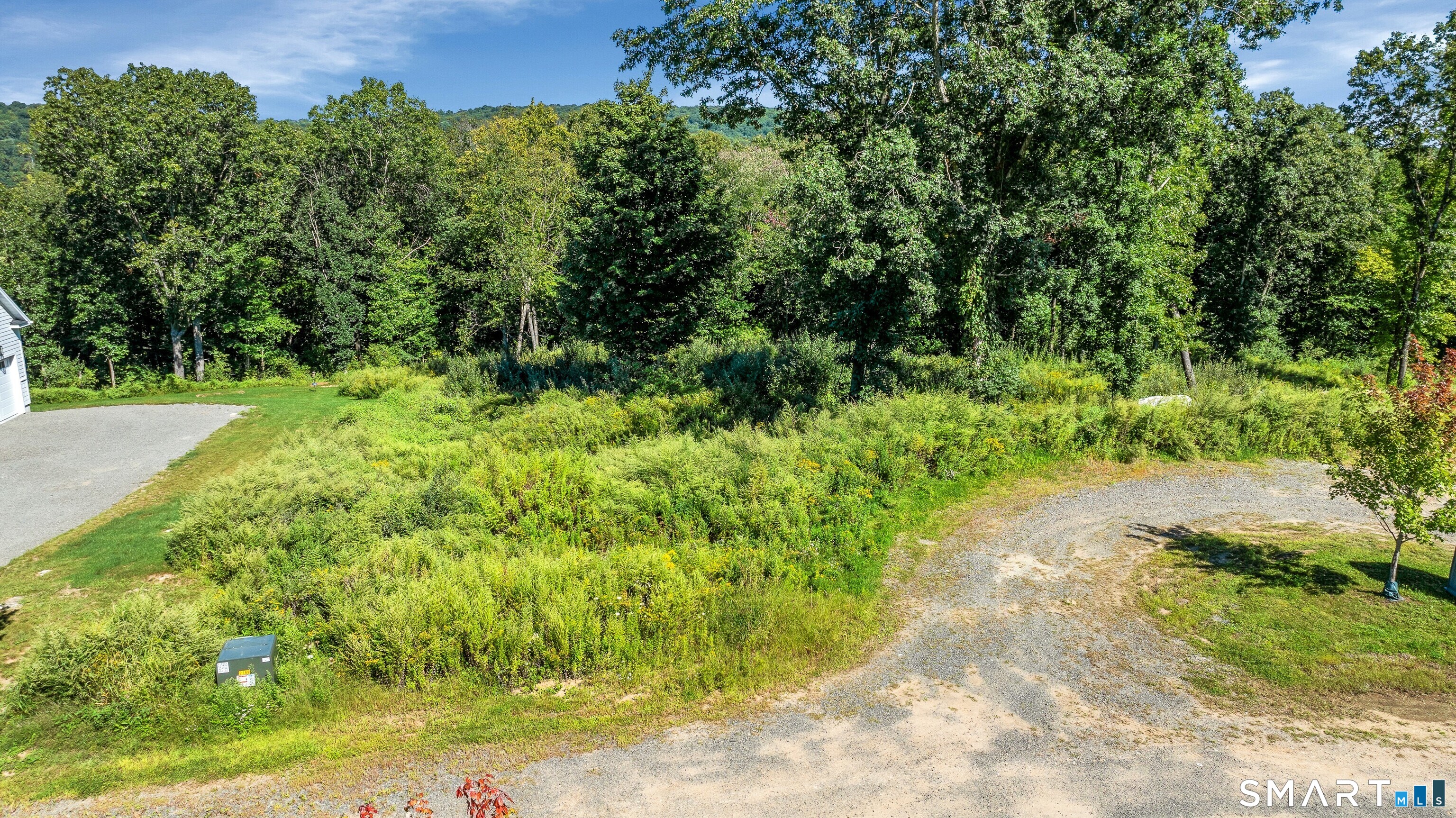 Photo 3 of Land for sale at 197 Willow Creek Estates Dr, Southbury, CT 06488 | MLS# 170612531 | Listing updated on 2026-09-22