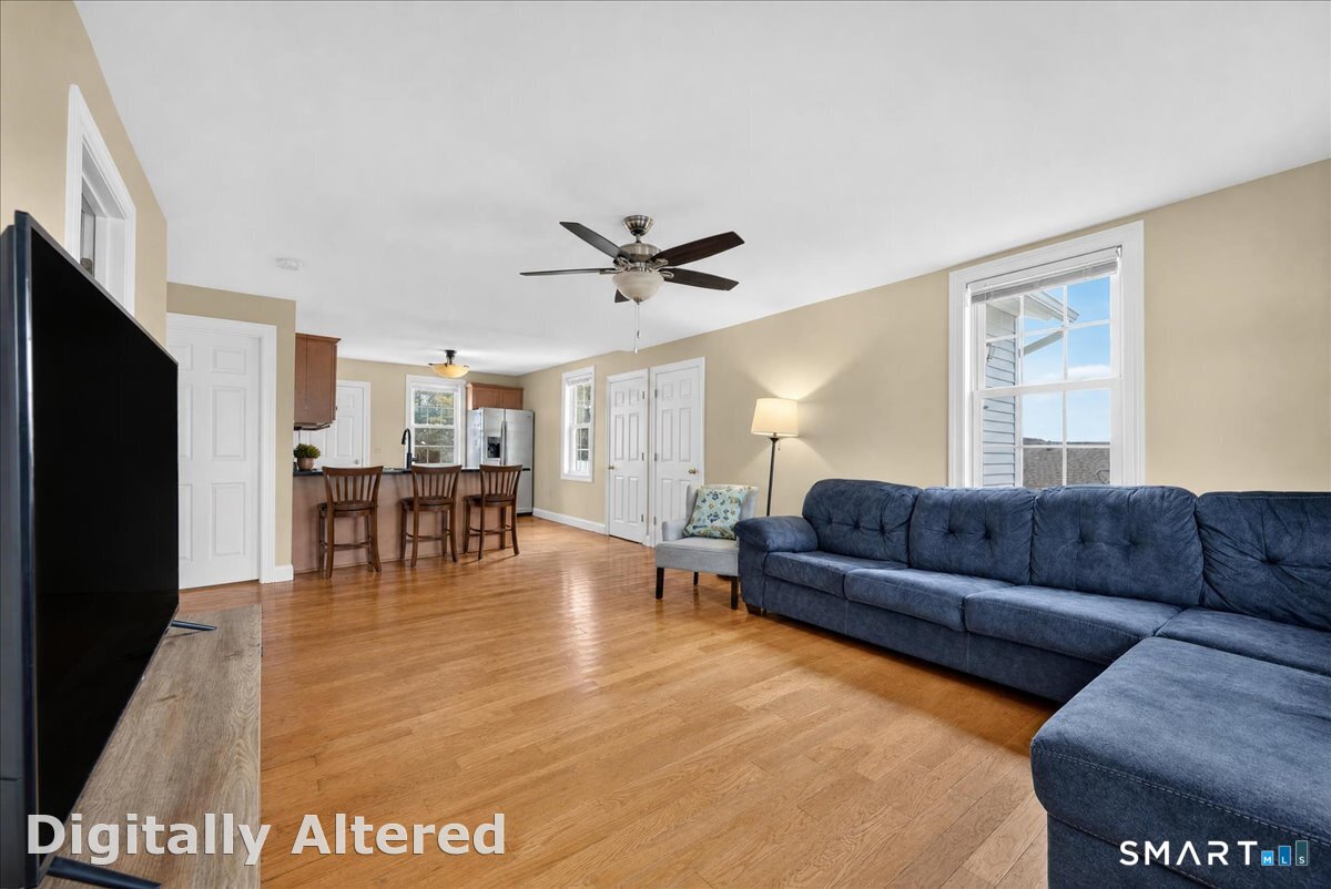 1 Harbor View Lane, #1, Norwich, CT 06360