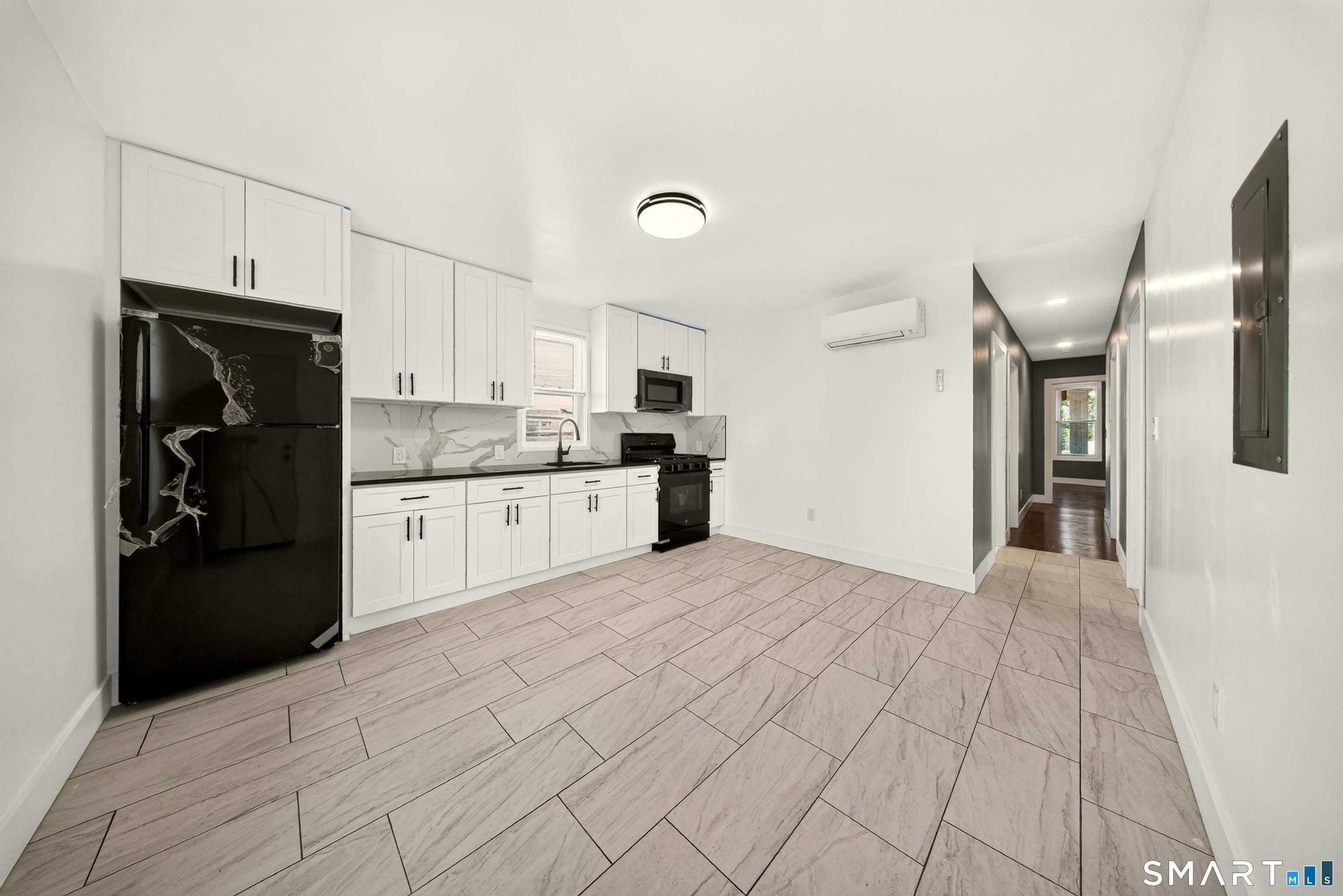 357 Park Avenue Unit #2 photo 4