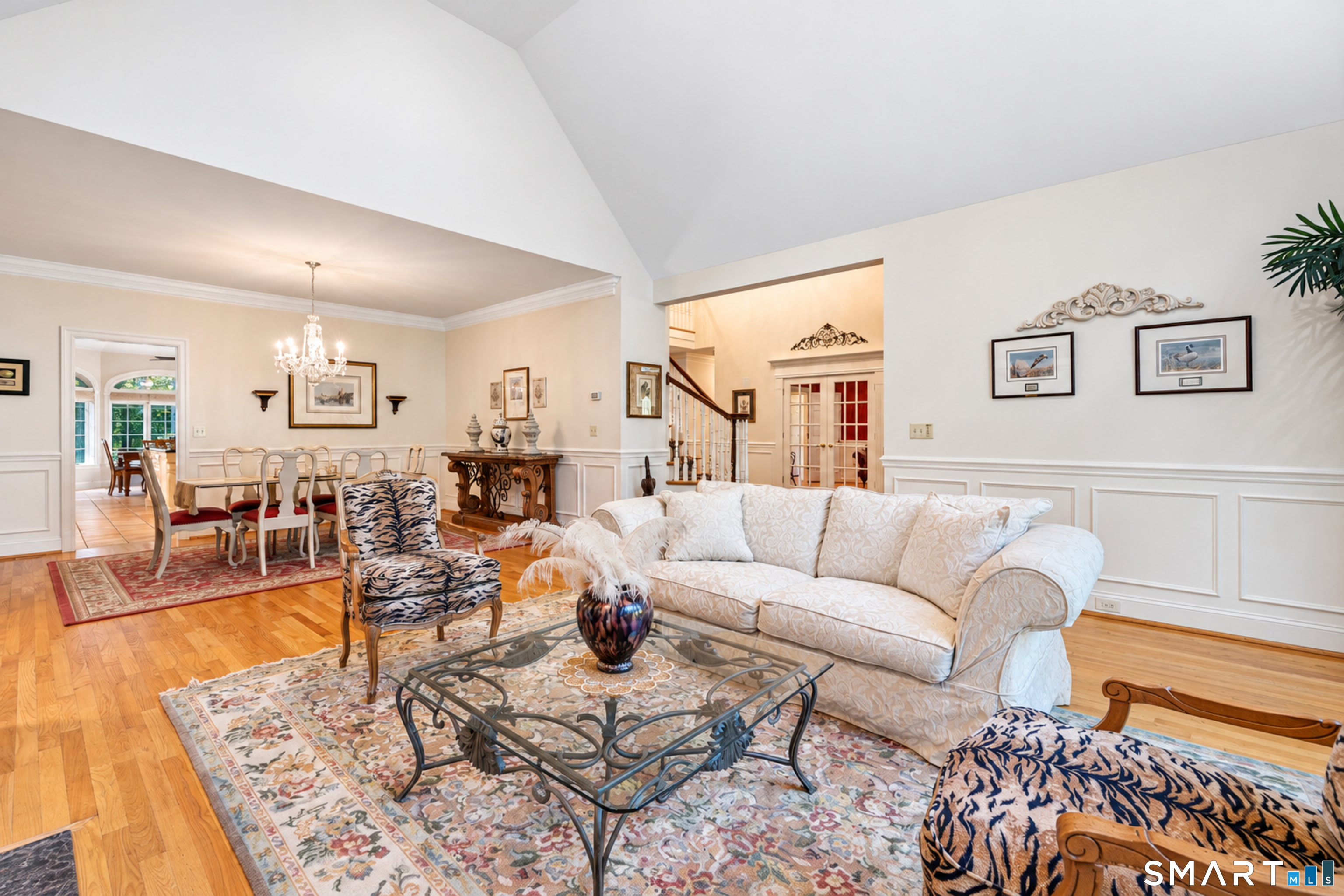 136 Long Lane photo 16