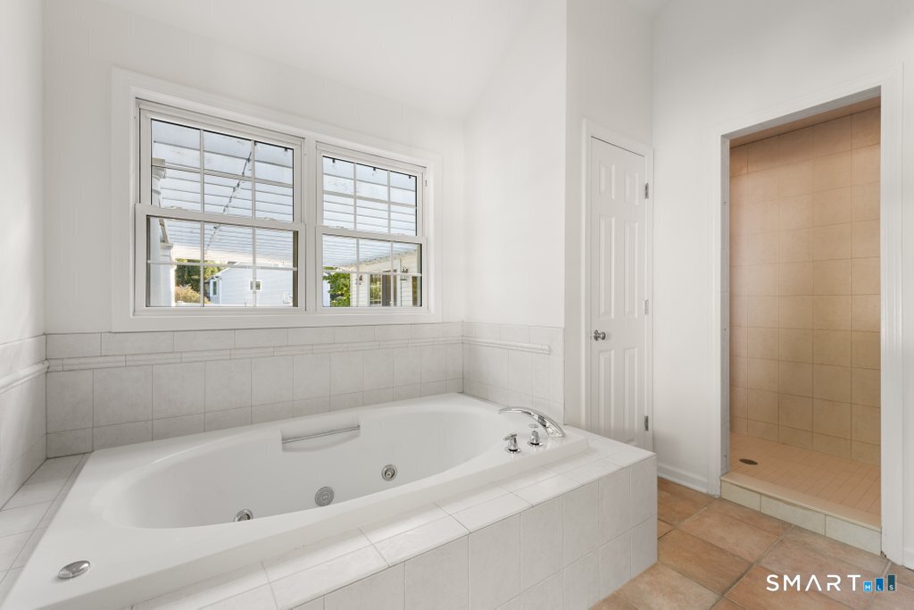 30 Briarwood Drive photo 14