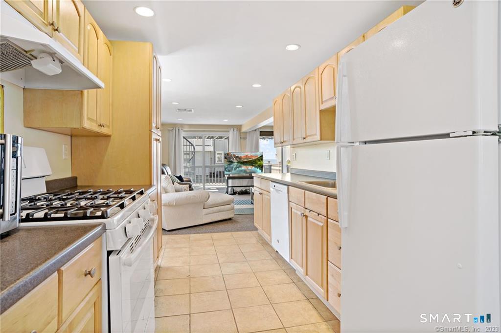 210 Broadway Road Unit #210 photo 11