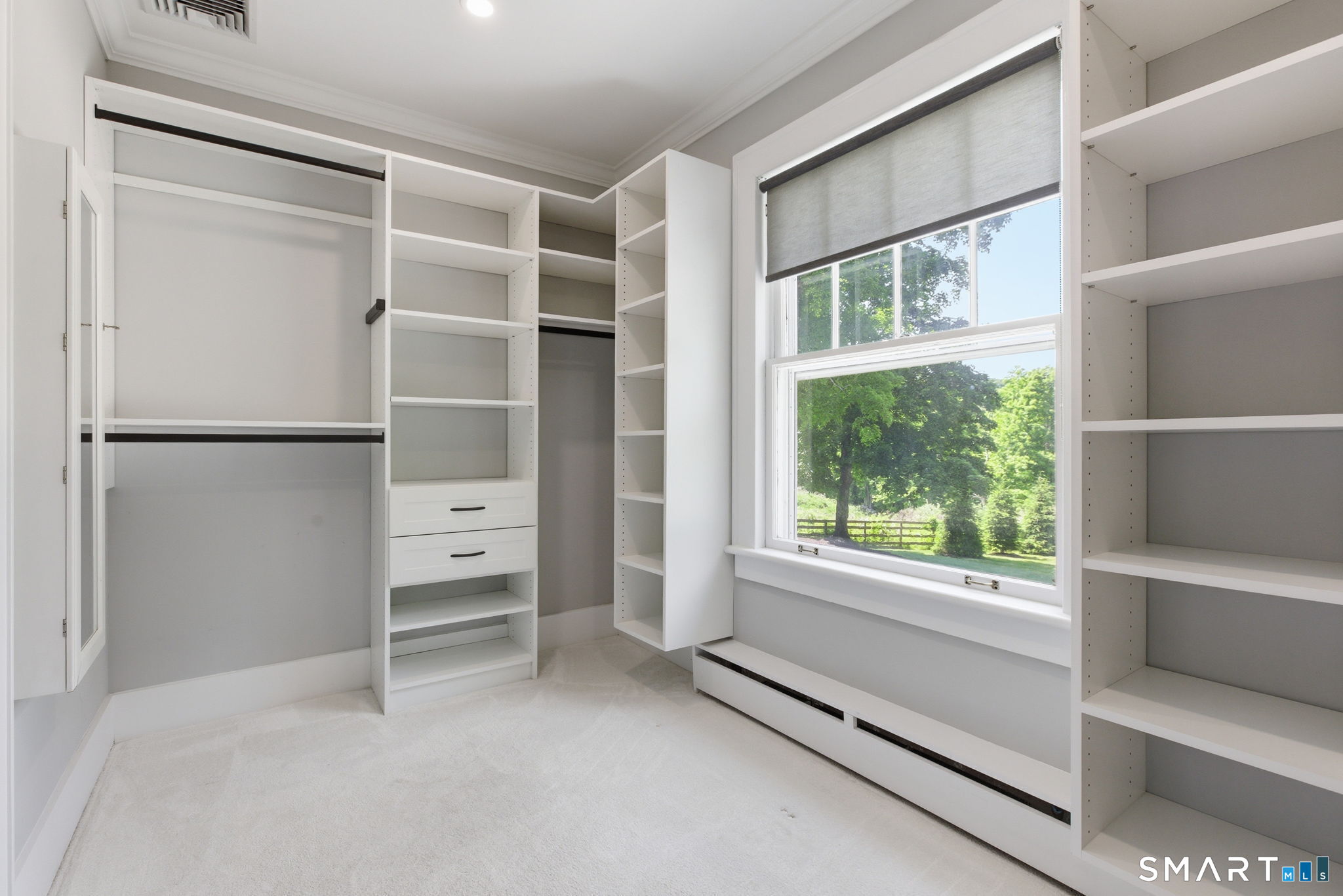 207 Redding photo 23
