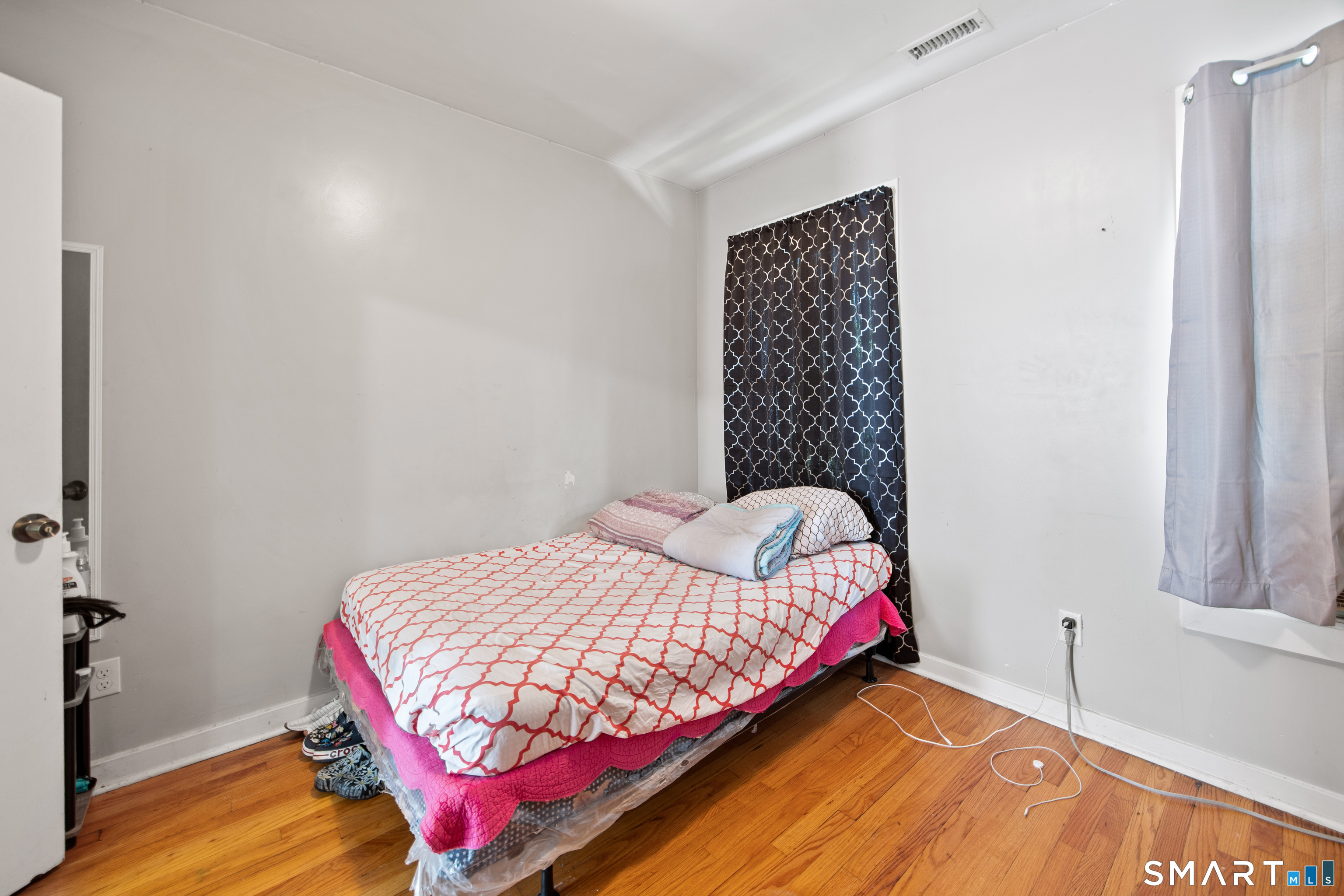 101 Dikeman Street photo 25