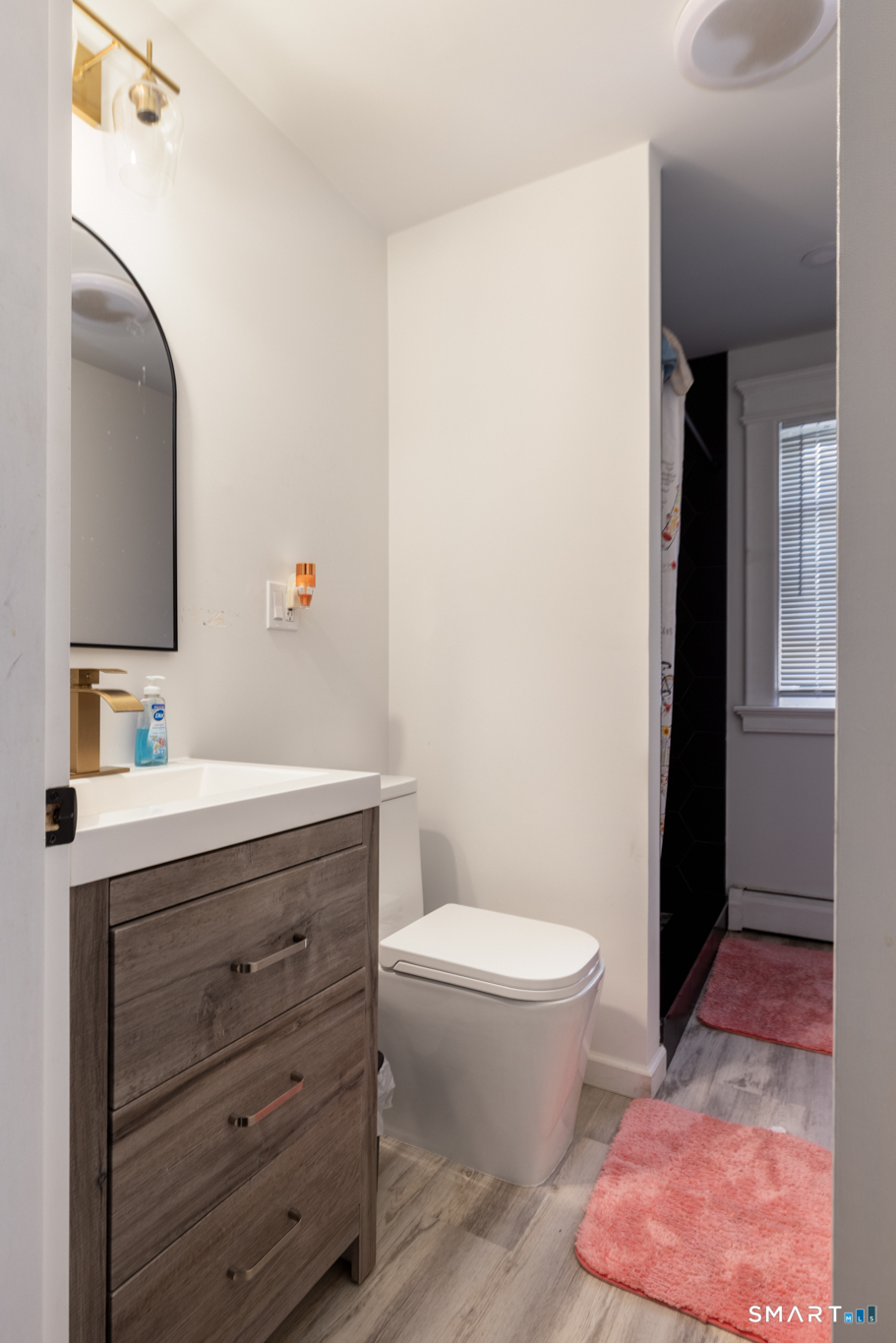 33 Maplewood Street photo 10