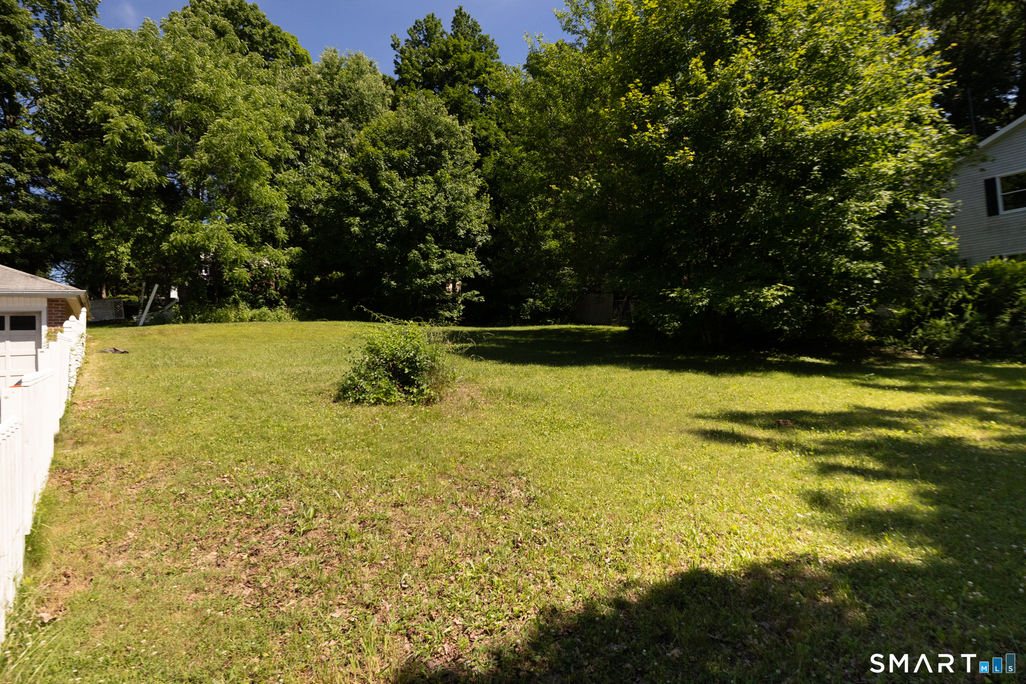 33 Maplewood Street photo 14