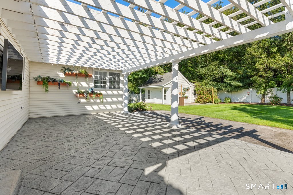 30 Briarwood Drive photo 26