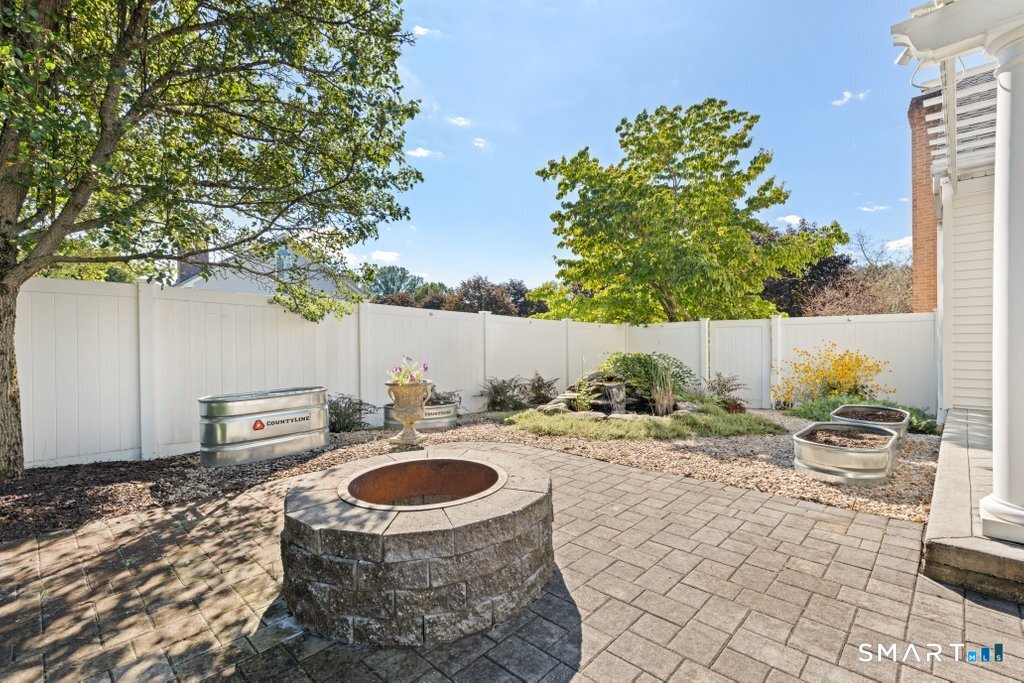 30 Briarwood Drive photo 28