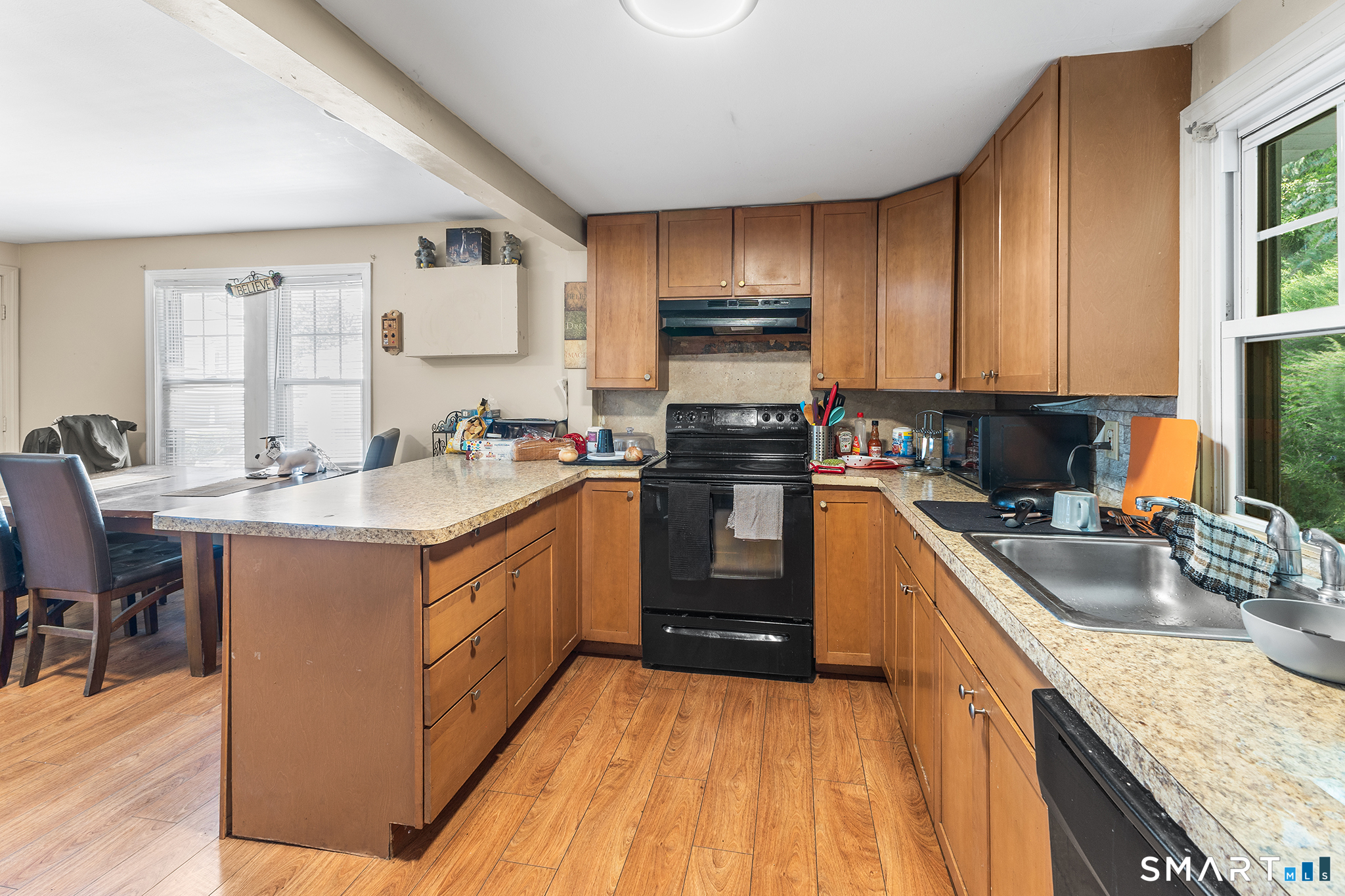 160 Hodge Avenue photo 17