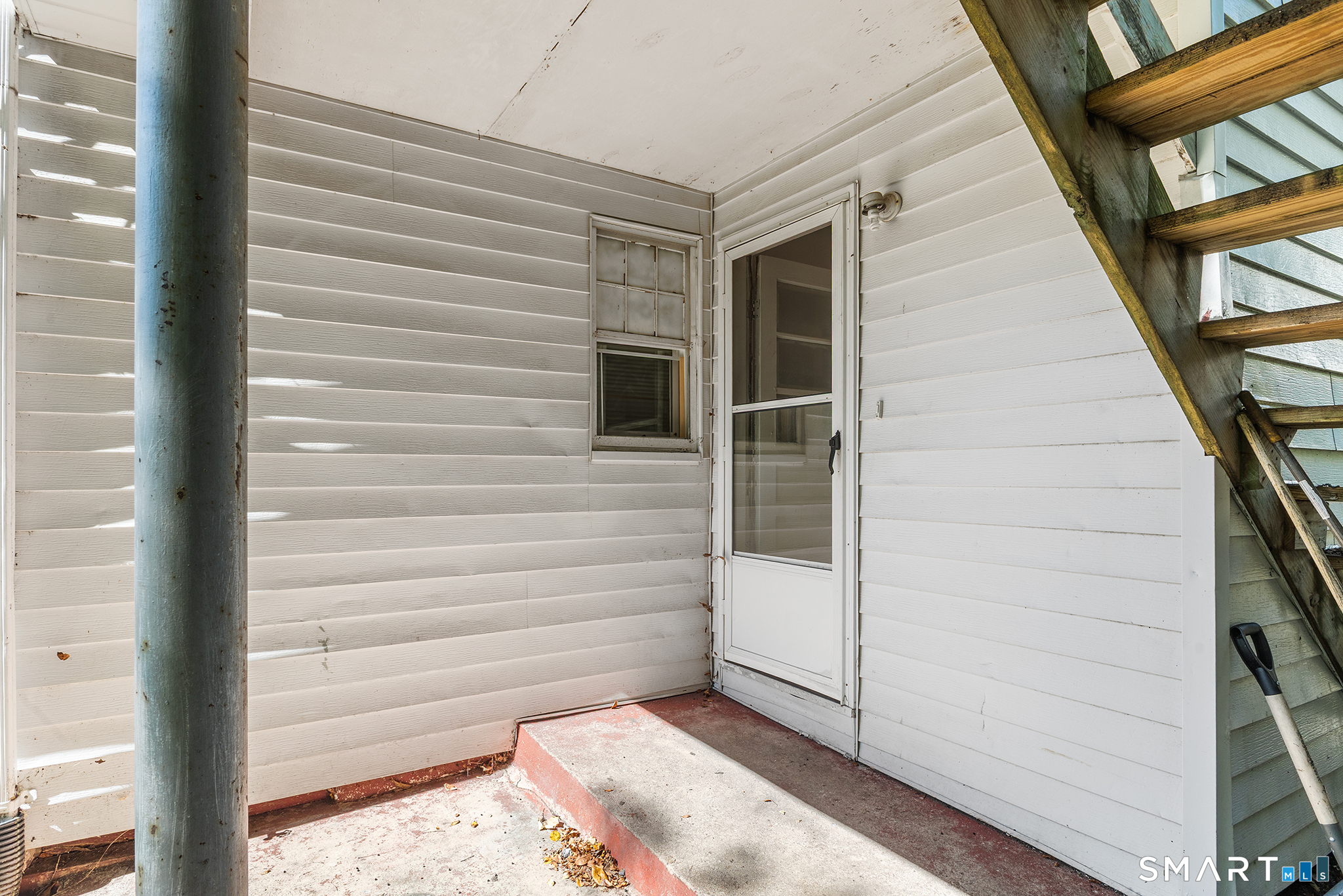 160 Hodge Avenue photo 27