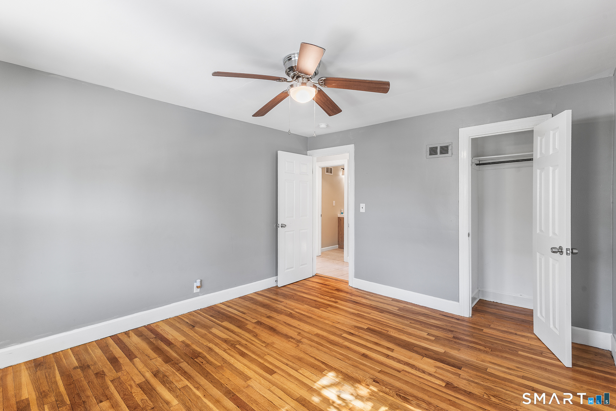 160 Hodge Avenue photo 11
