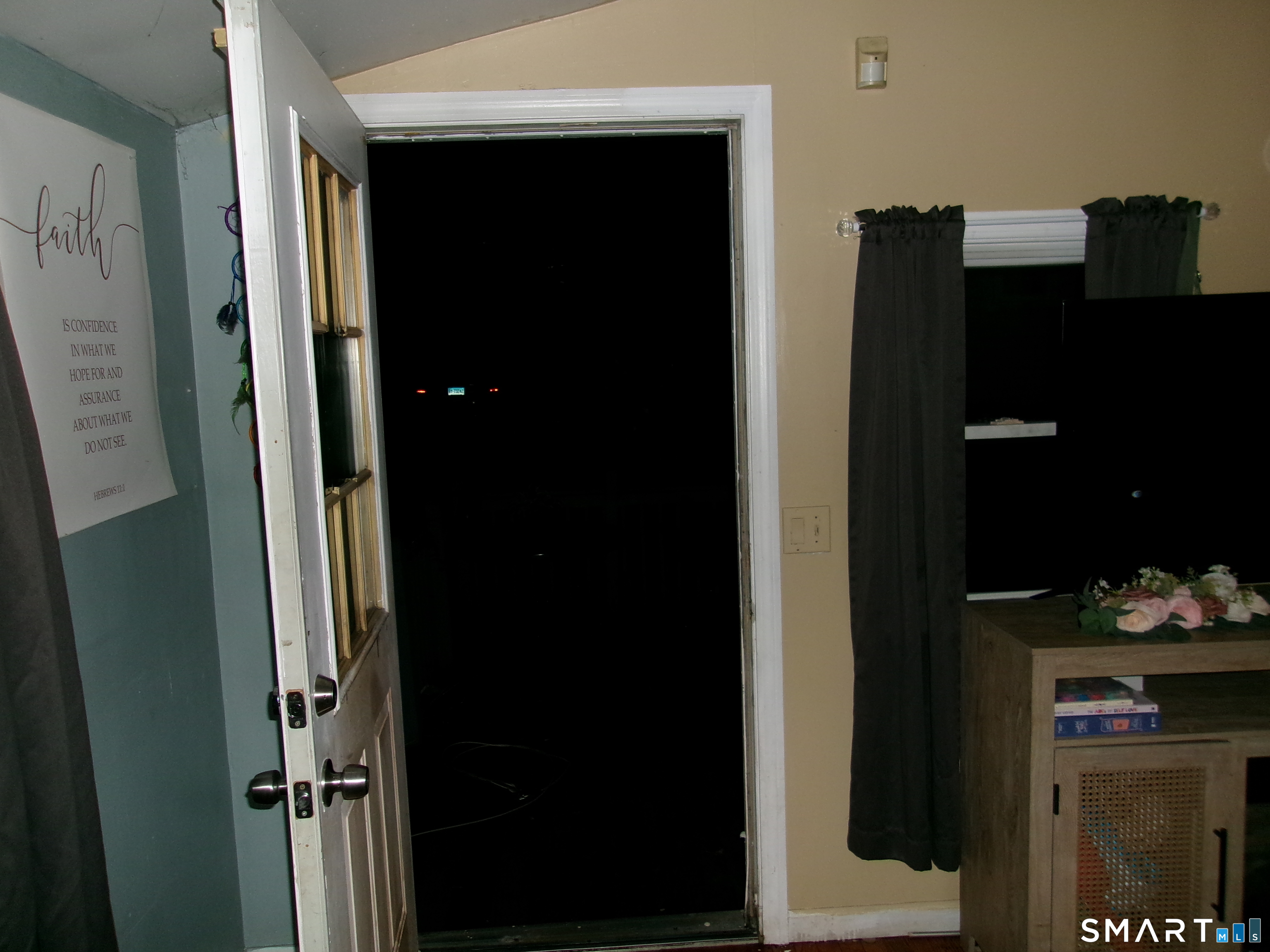 64 Biltmore Street photo 13