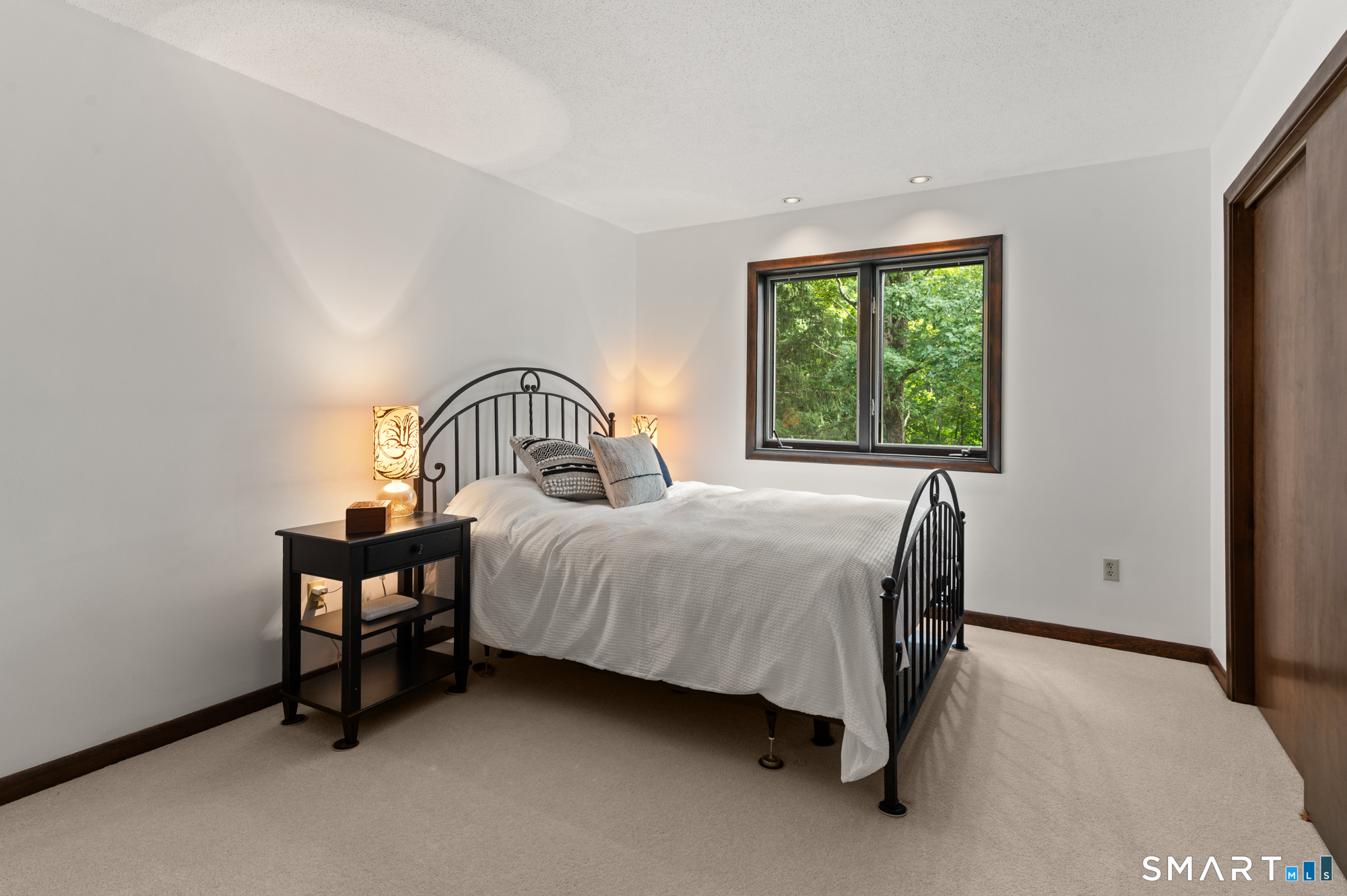 86 Pinnacle Road photo 22