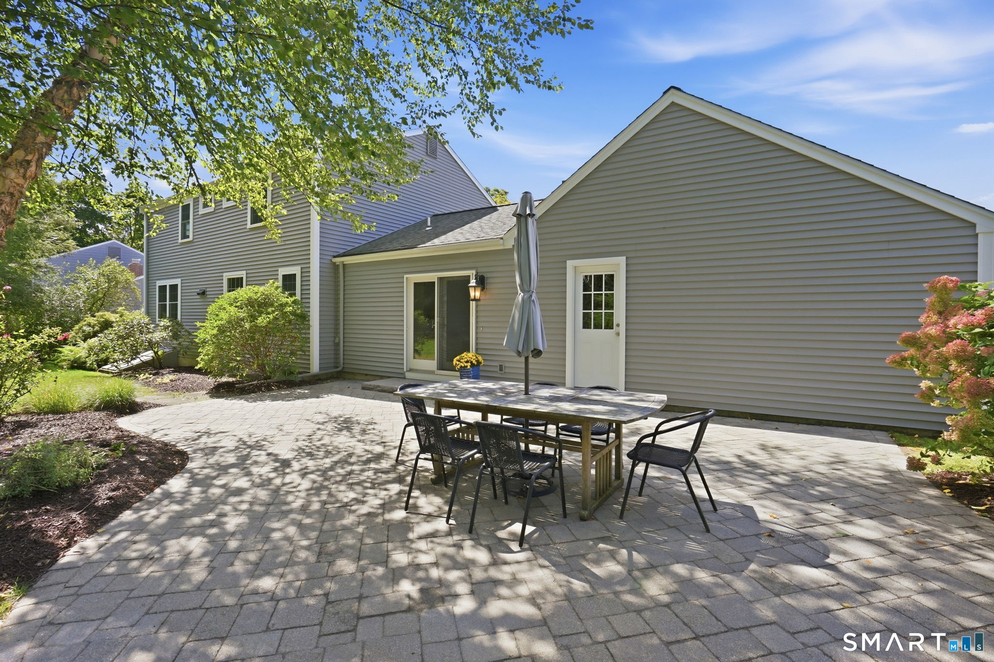 6 Cornfield Road photo 28