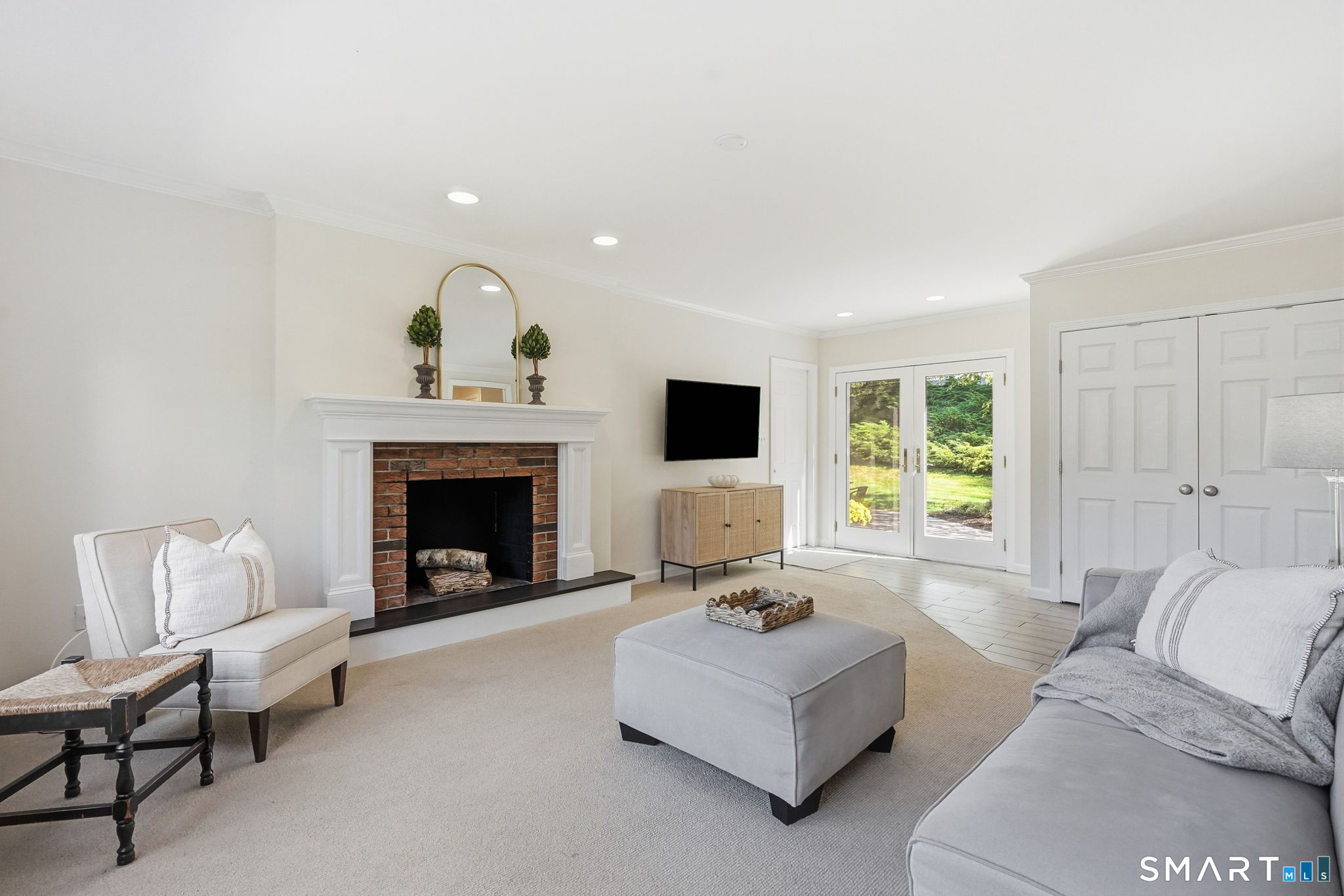 6 Cornfield Road photo 16