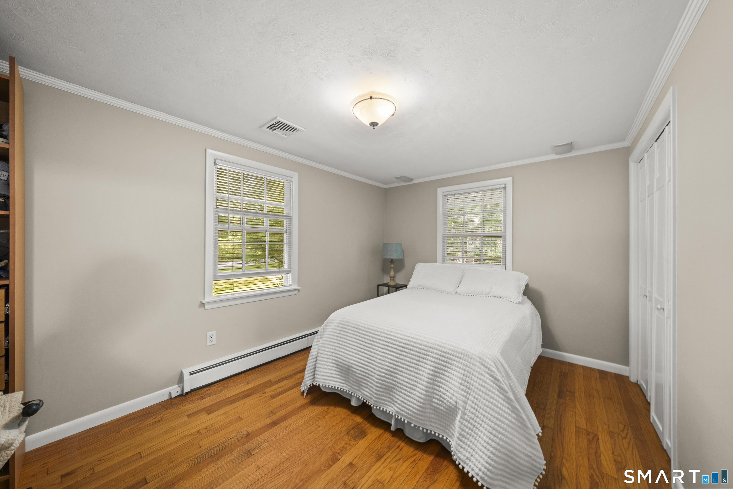 168 West Pearl Road photo 20