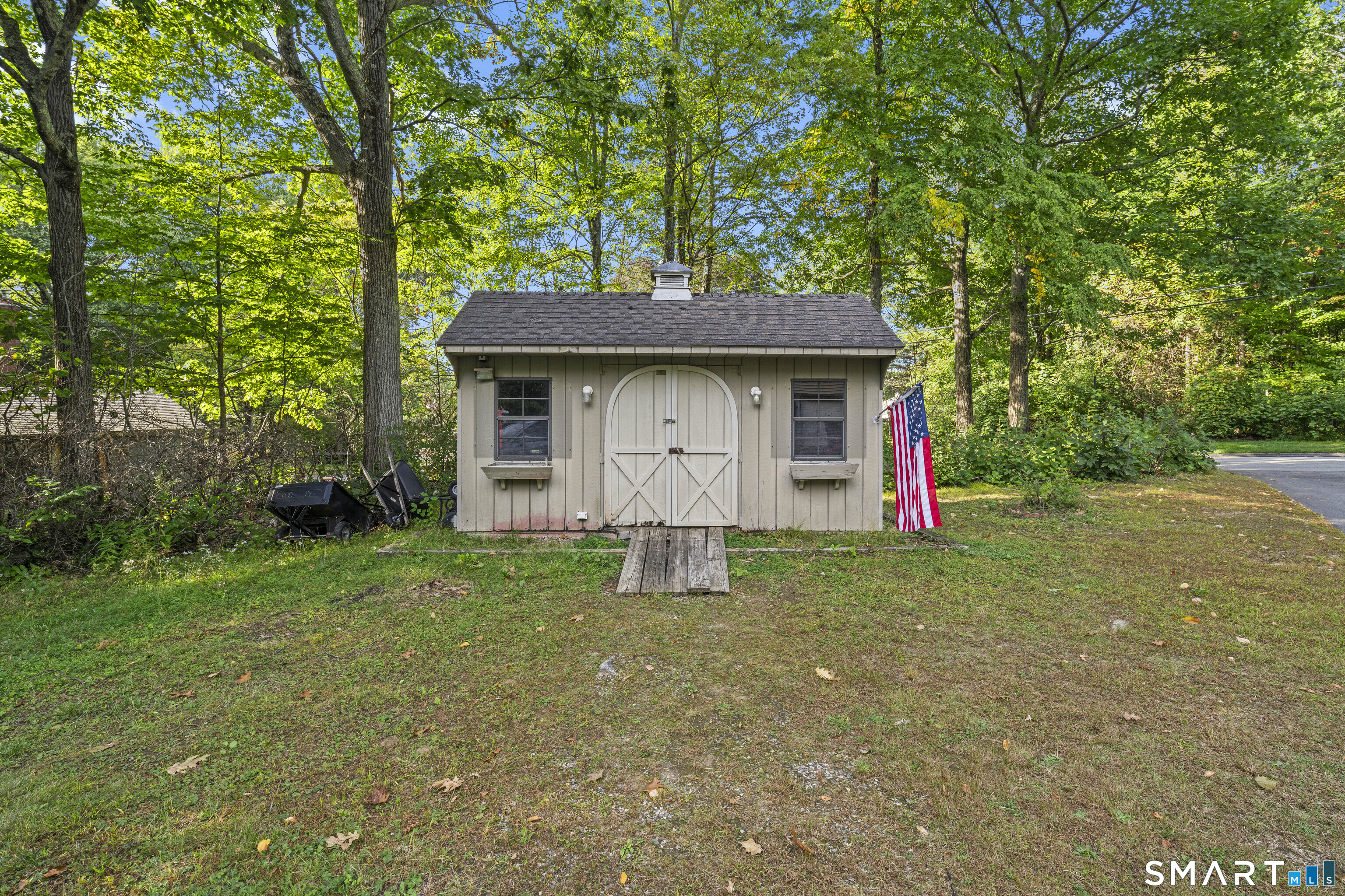 168 West Pearl Road photo 30