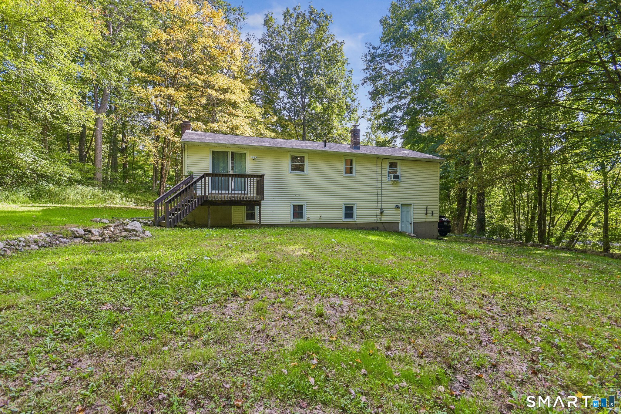 19 Crouch Road photo 36