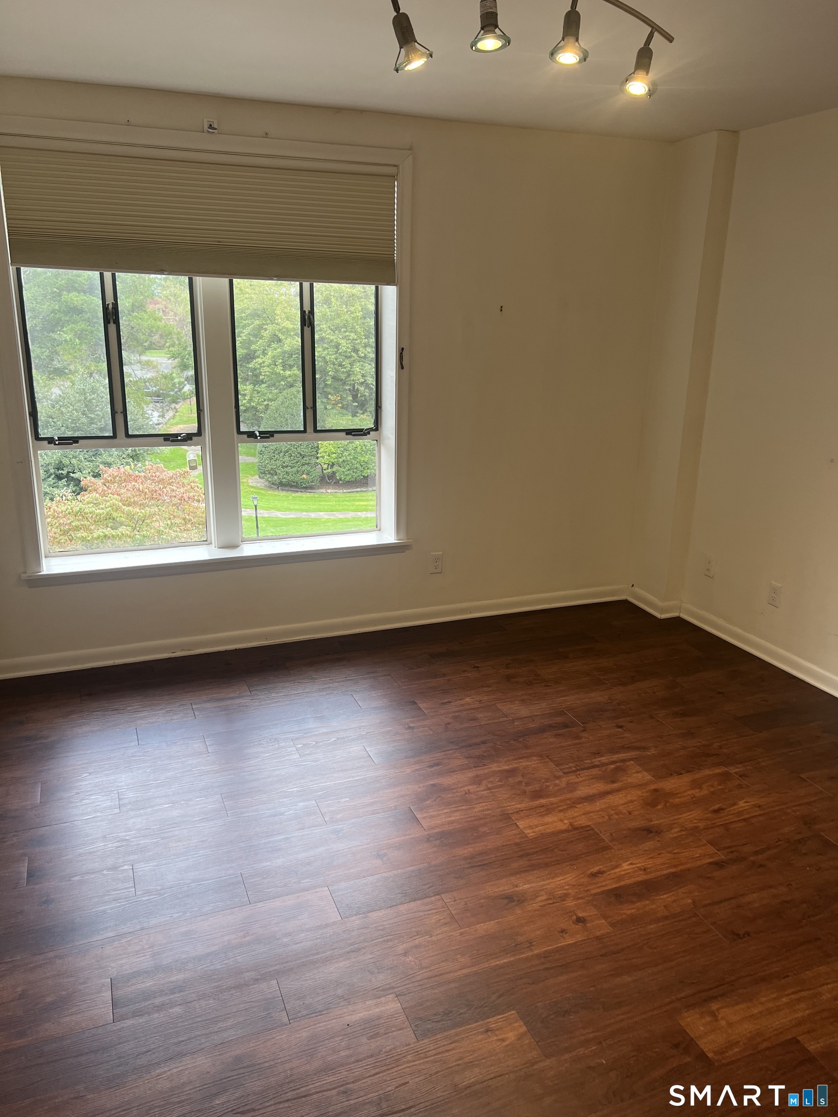 779 Prospect Avenue Unit #15 photo 16