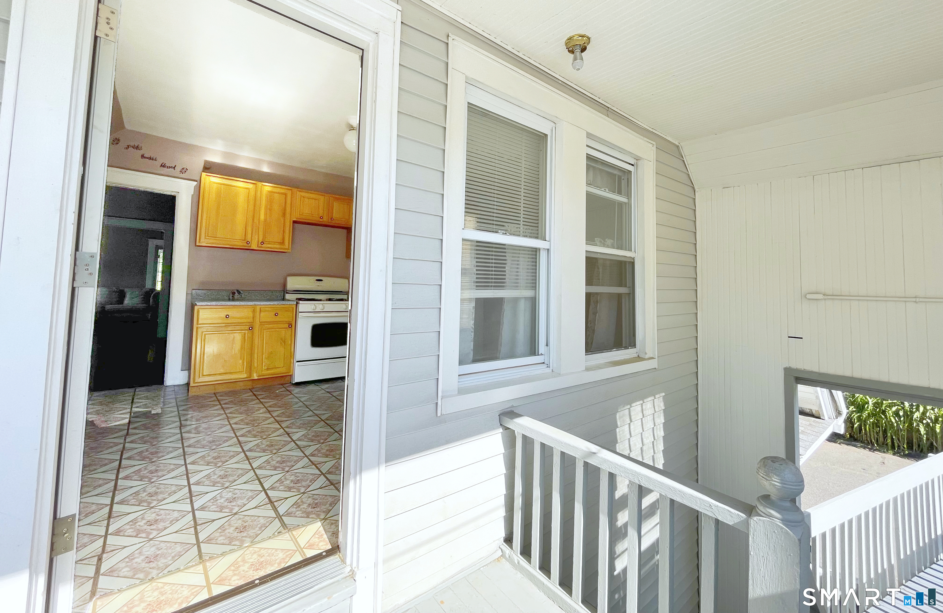284 North Main Street photo 18