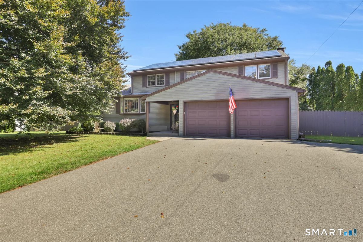 306 Cromwell Avenue