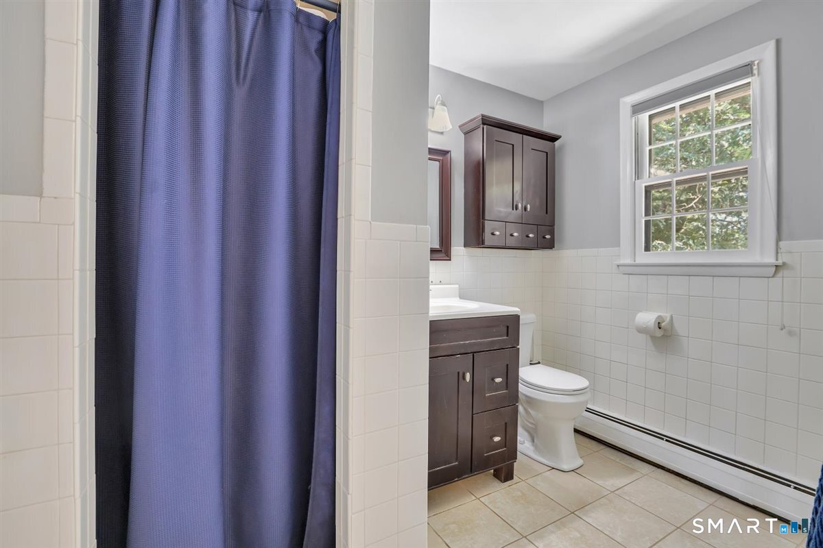 306 Cromwell Avenue photo 28