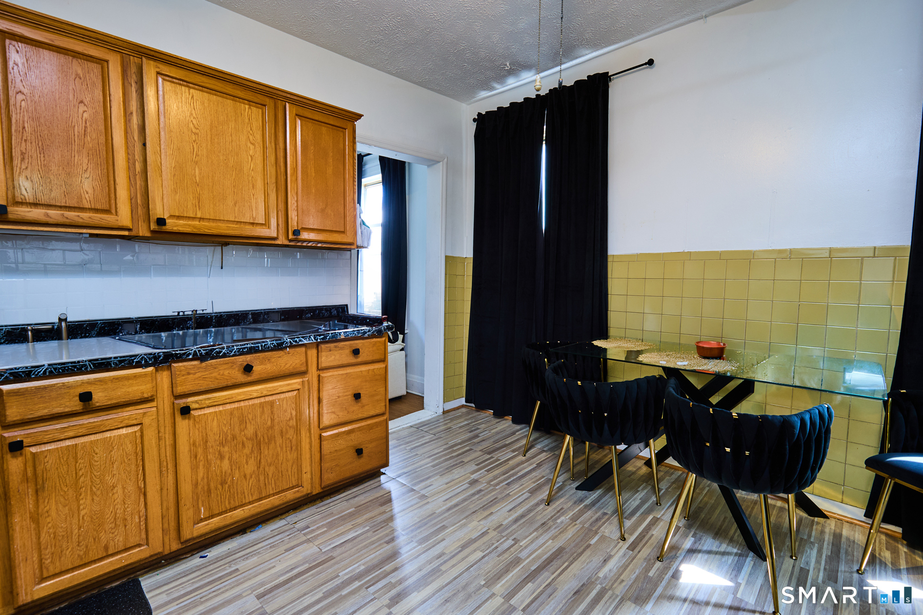 139 Lee Avenue photo 11