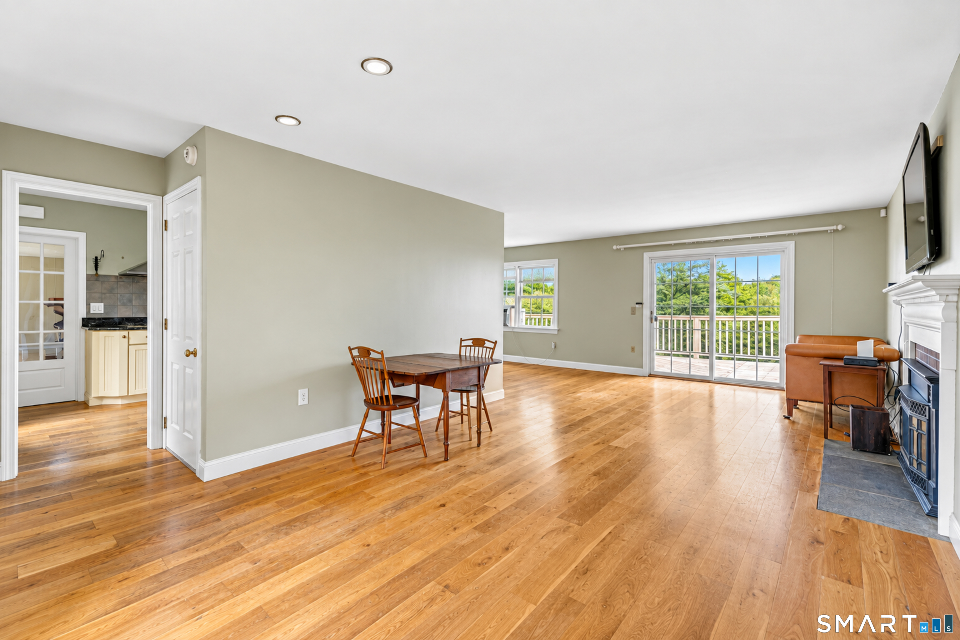 79 Jeremy Hill Road, North Stonington, CT 06359