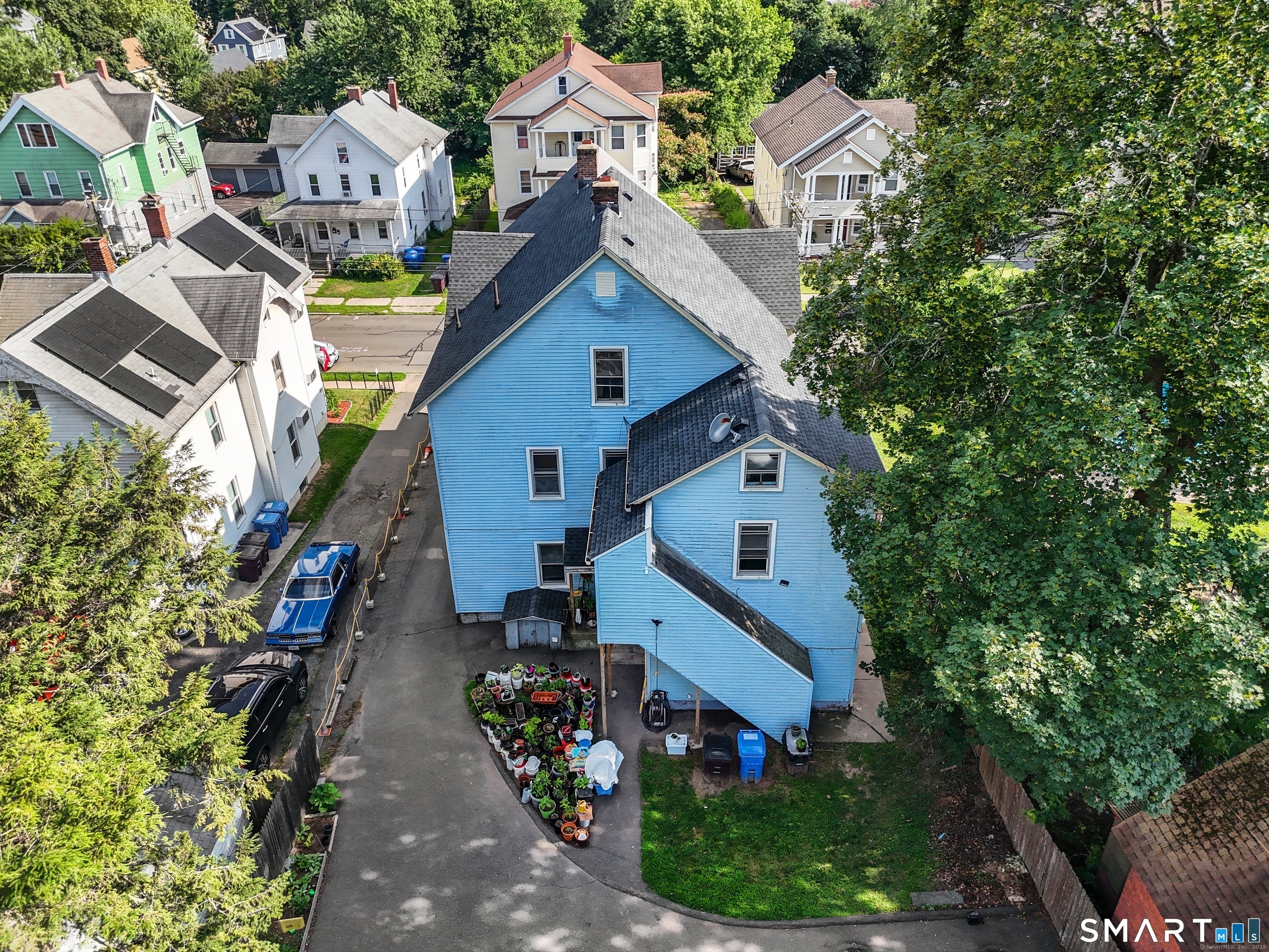 125 Columbia Street photo 4