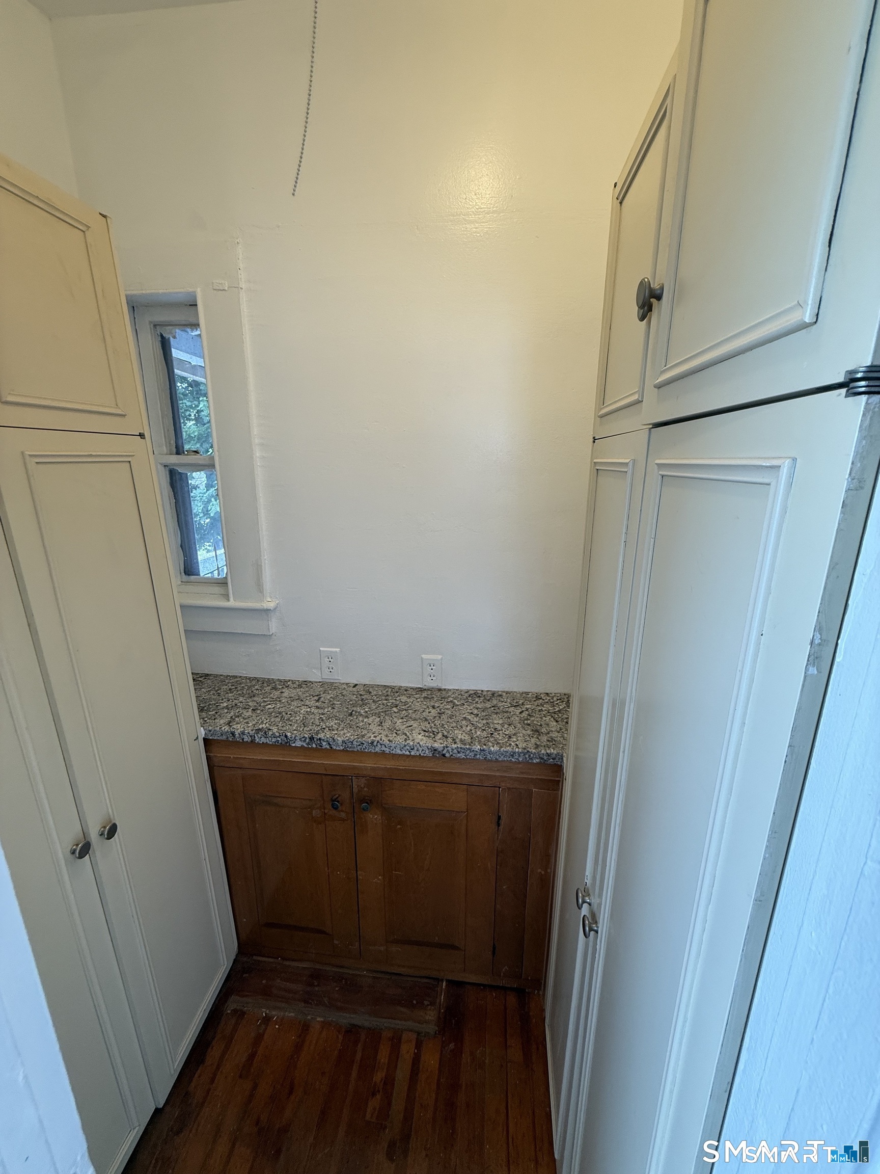 125 Columbia Street photo 17