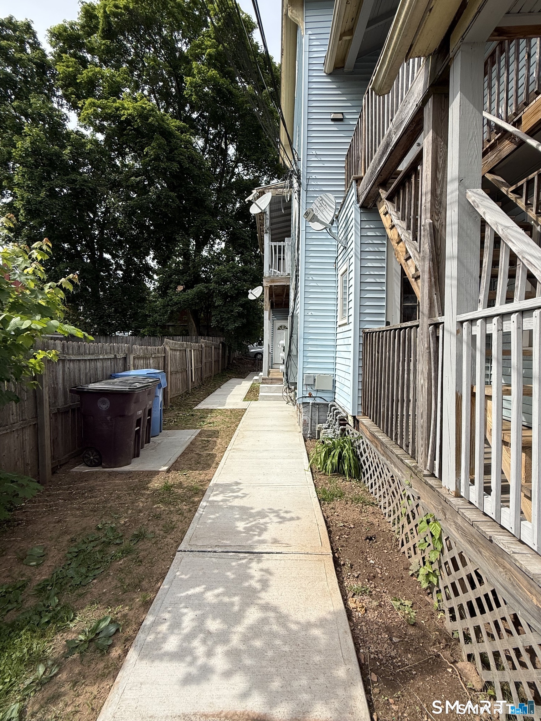 125 Columbia Street photo 18