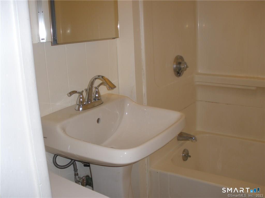 803 Cove Road Unit #1 photo 9
