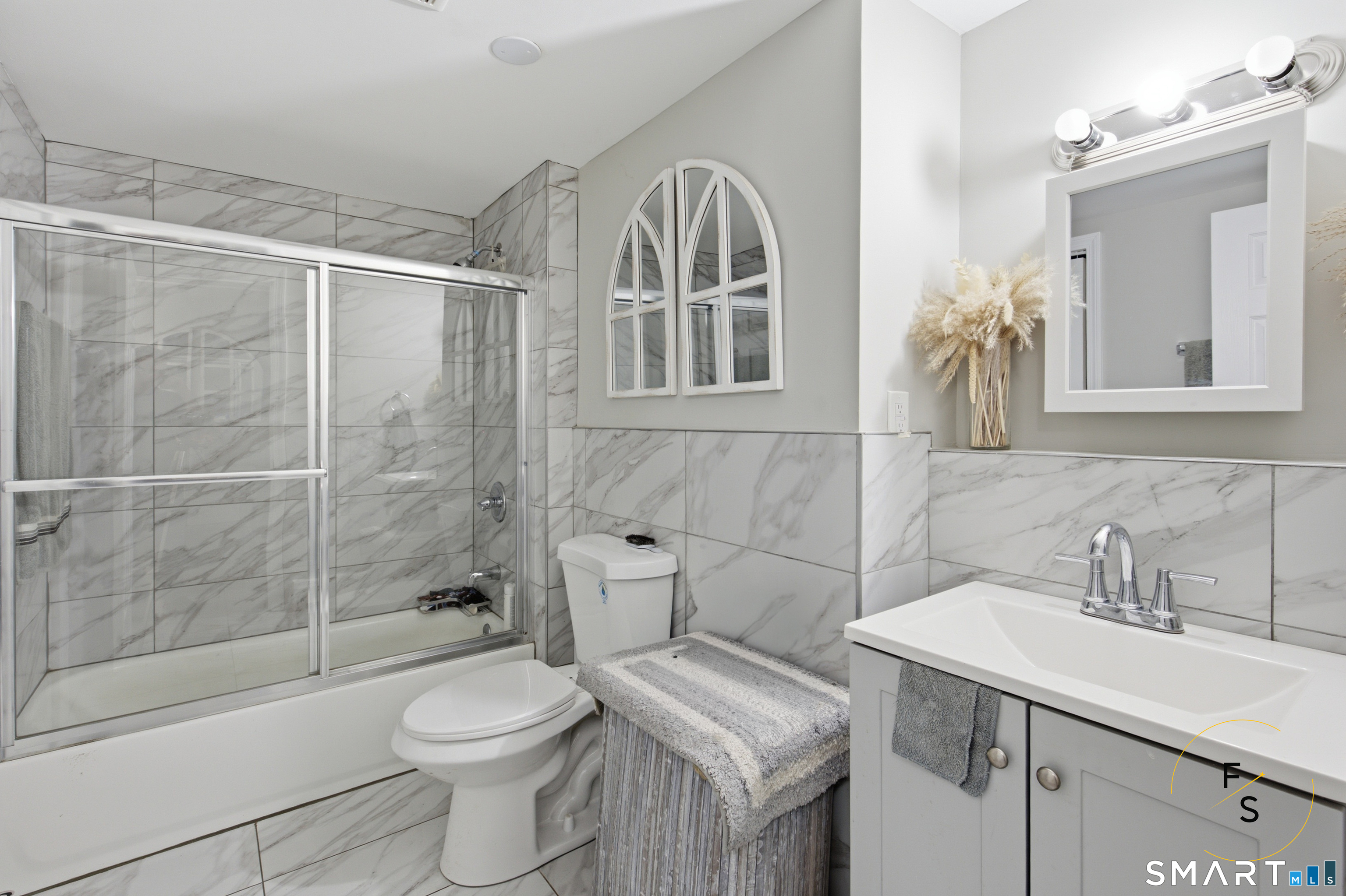 24 Park Terrace photo 11