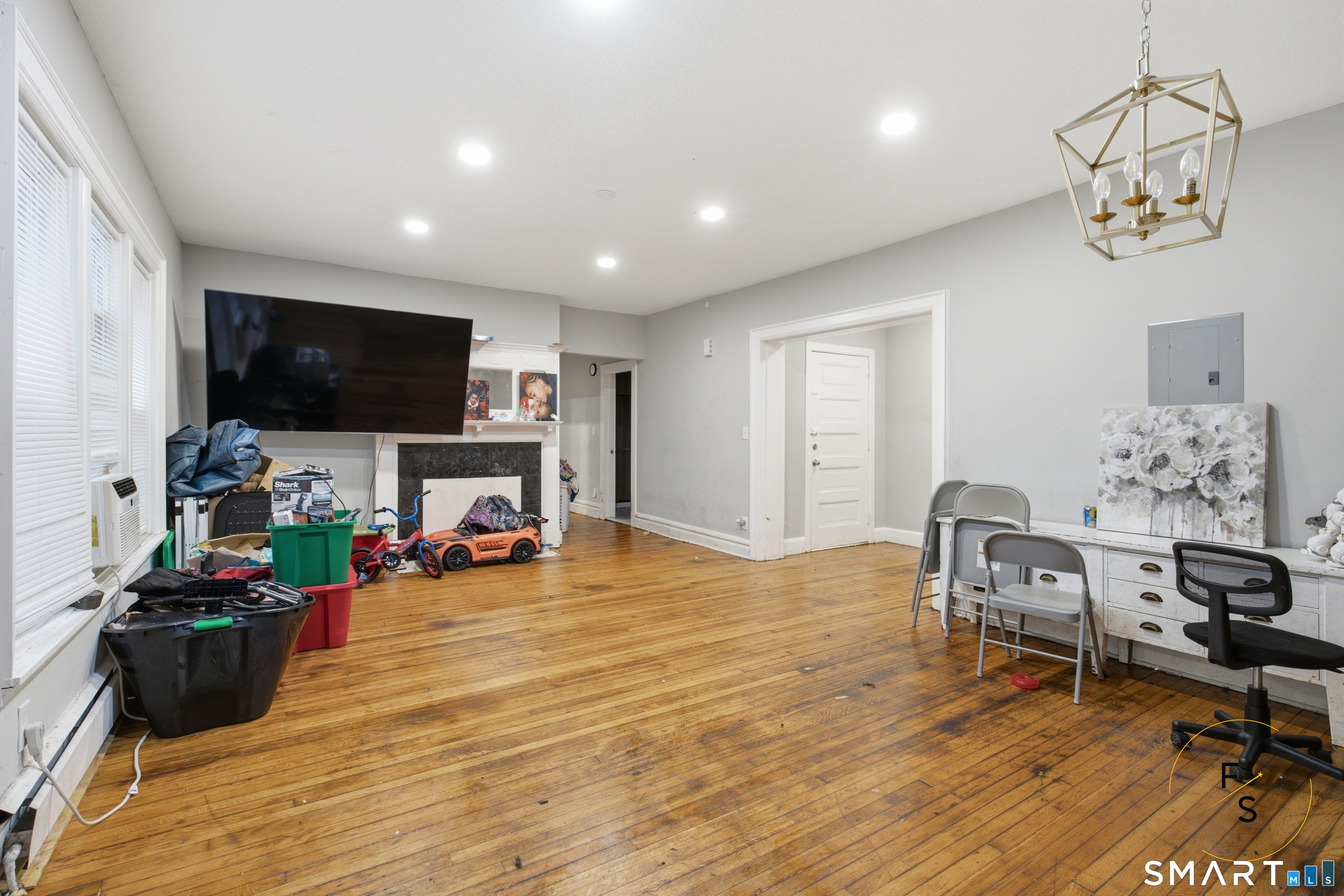 24 Park Terrace photo 9