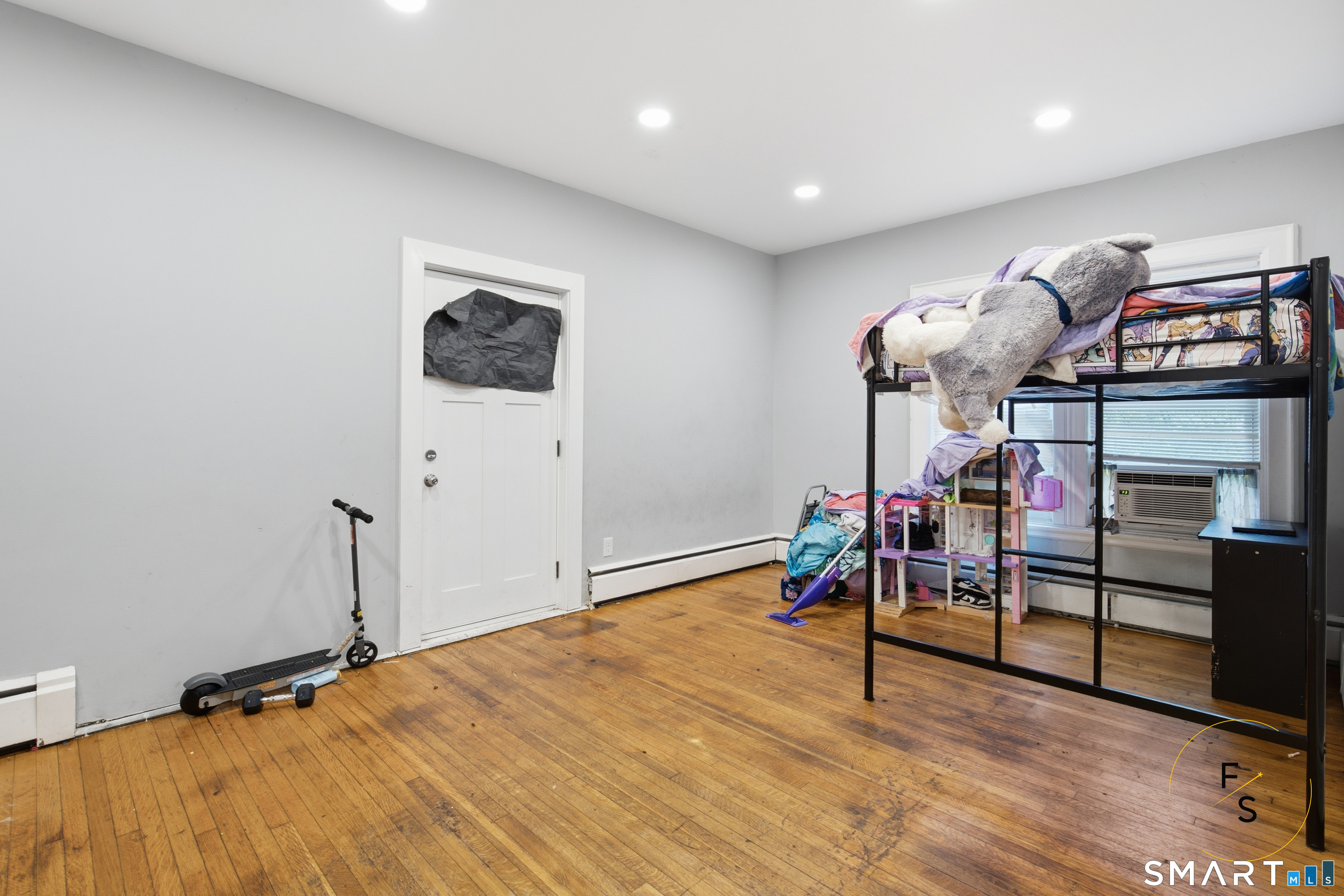 24 Park Terrace photo 11