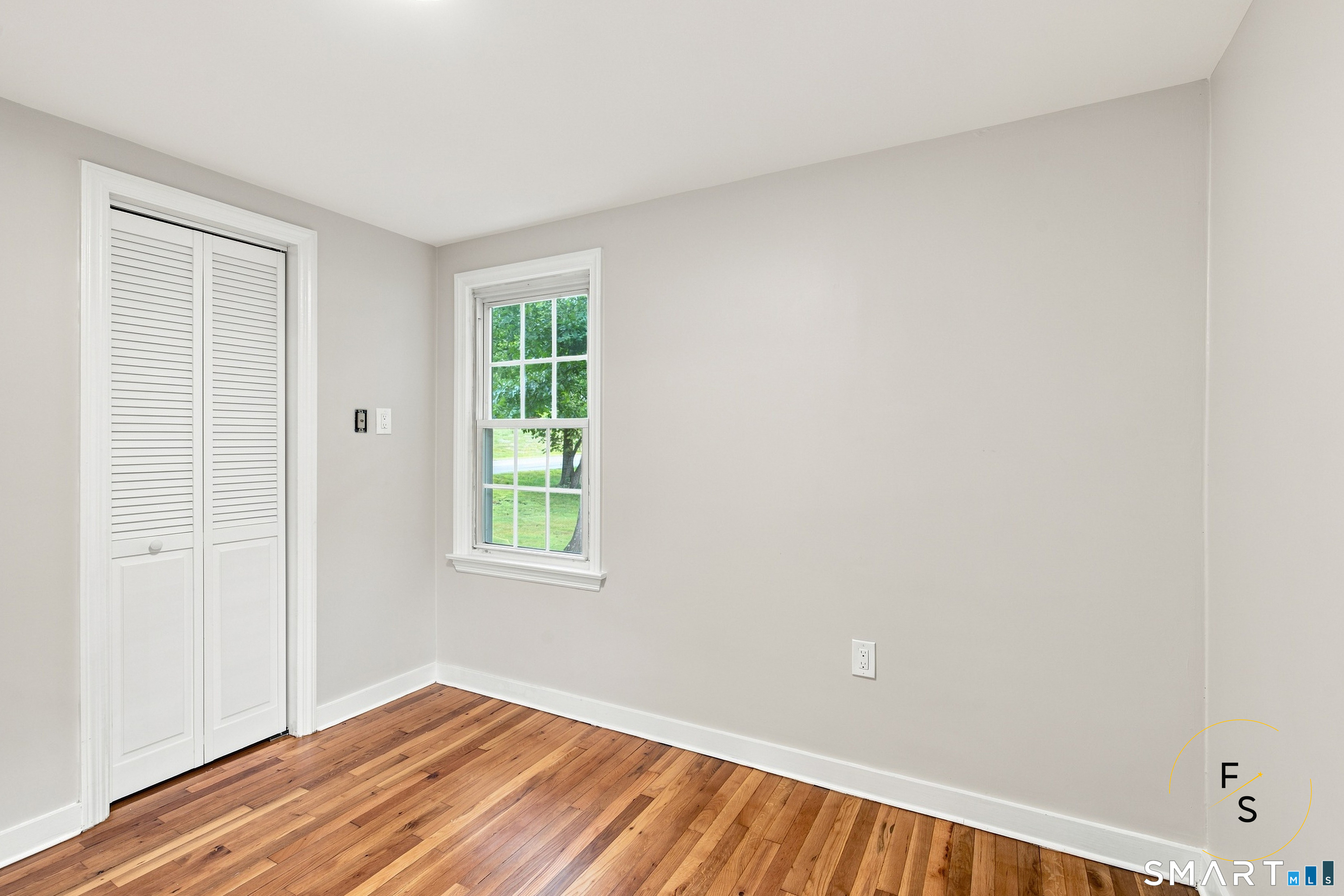 157 South River Road photo 16
